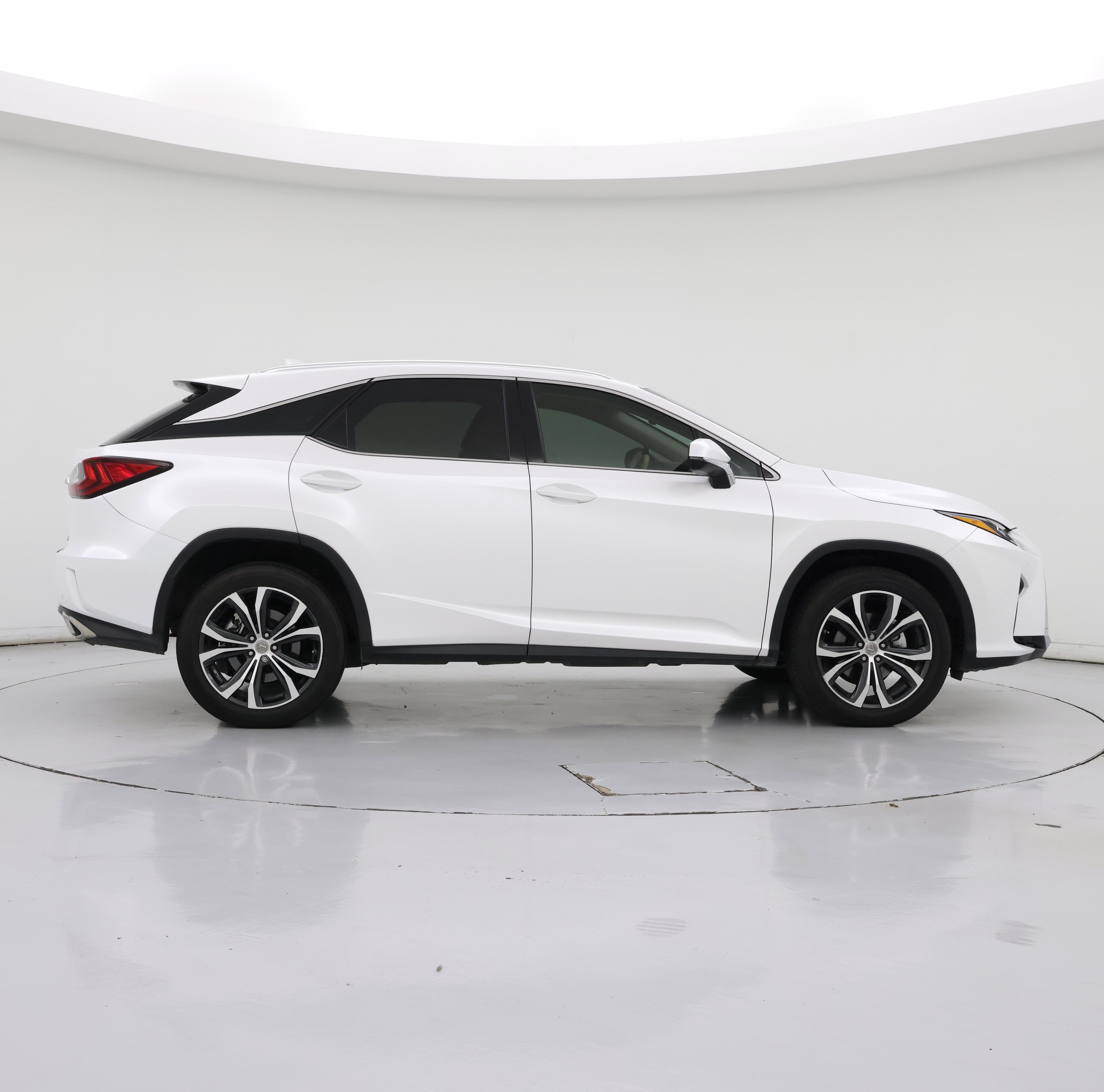 Thumbnail: 2017 Lexus RX - 7
