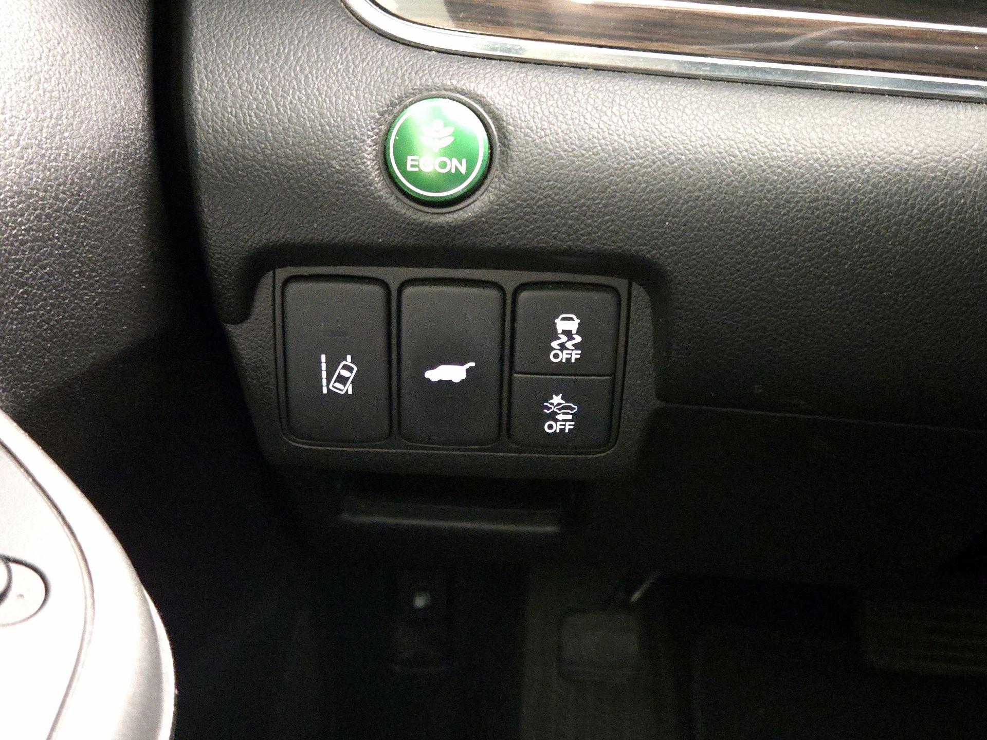 Thumbnail: 2016 Honda CR-V - 13