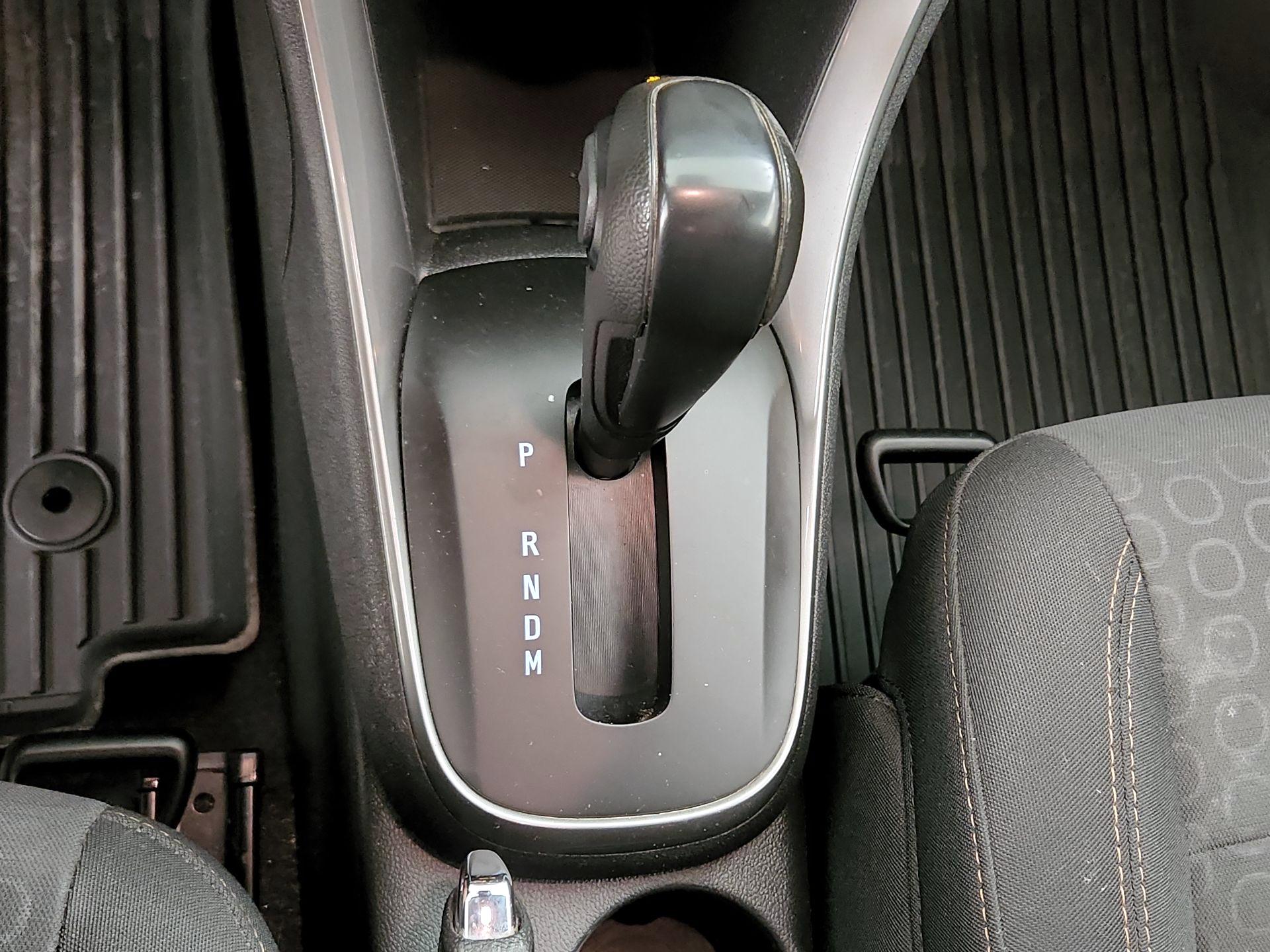 Thumbnail: 2020 Chevrolet Trax - 17