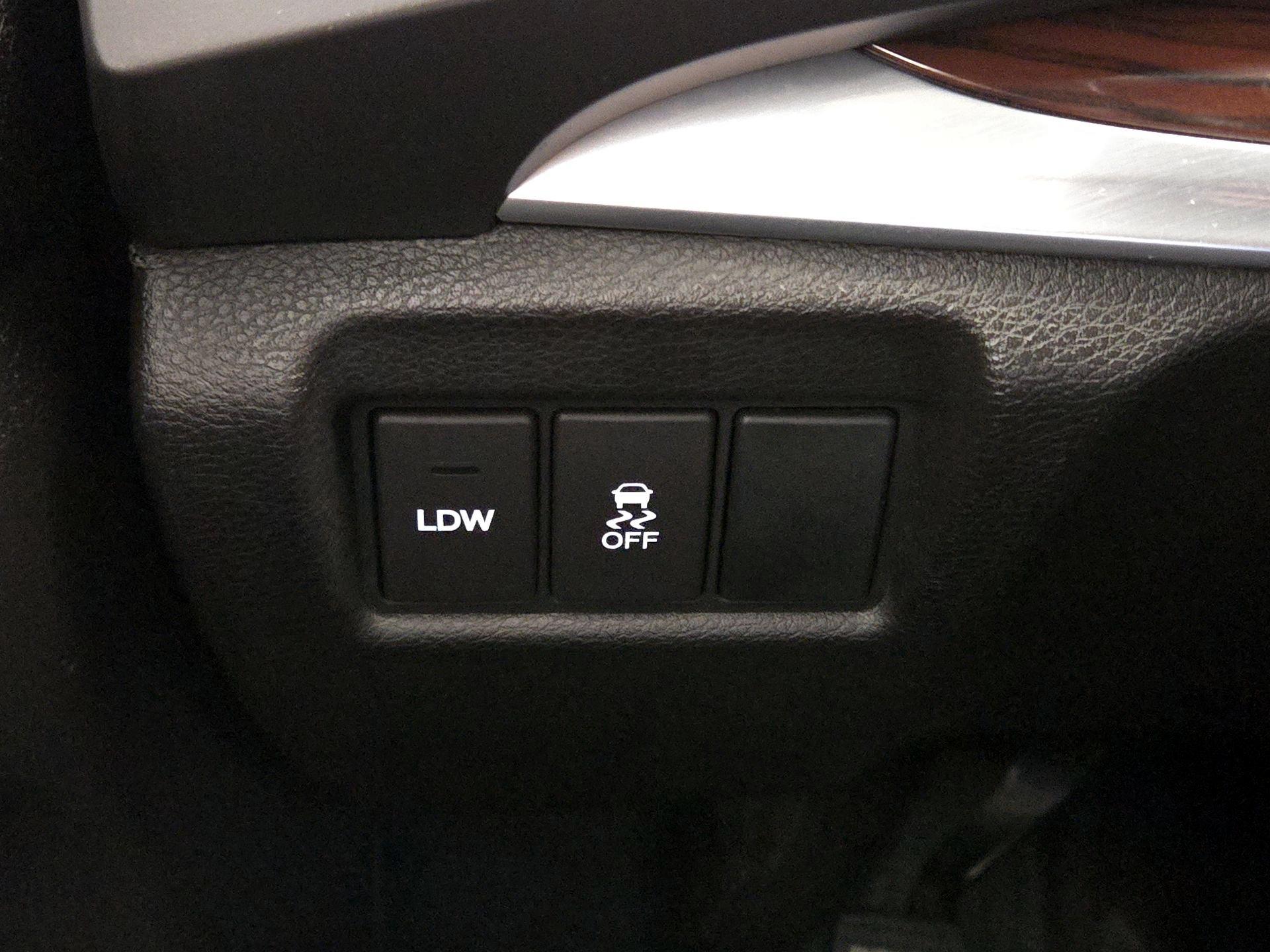 Thumbnail: 2014 Acura MDX - 13