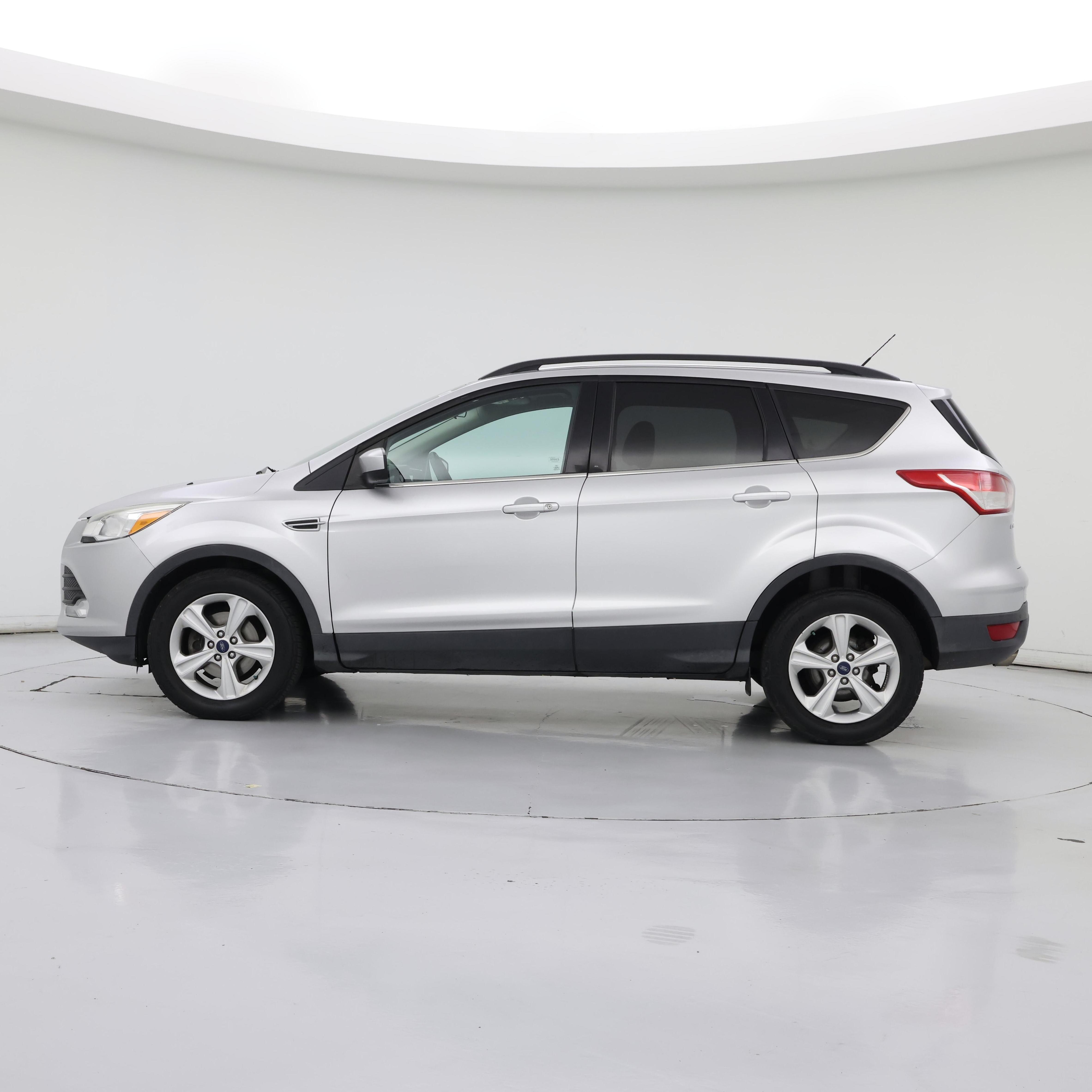 Thumbnail: 2014 Ford Escape - 3