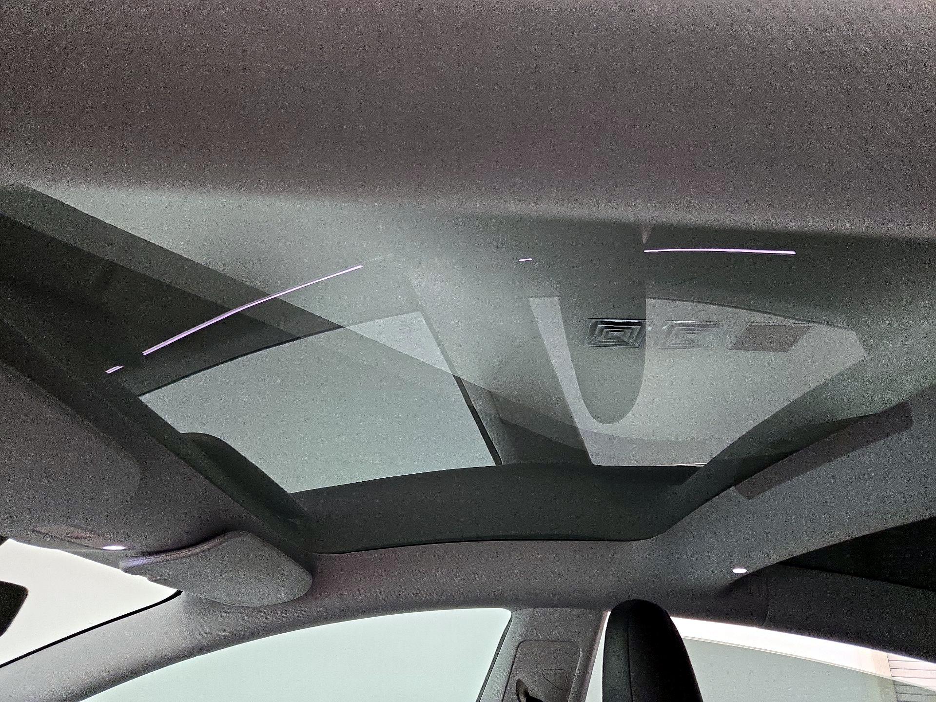 Thumbnail: 2025 Tesla Model 3 - 18