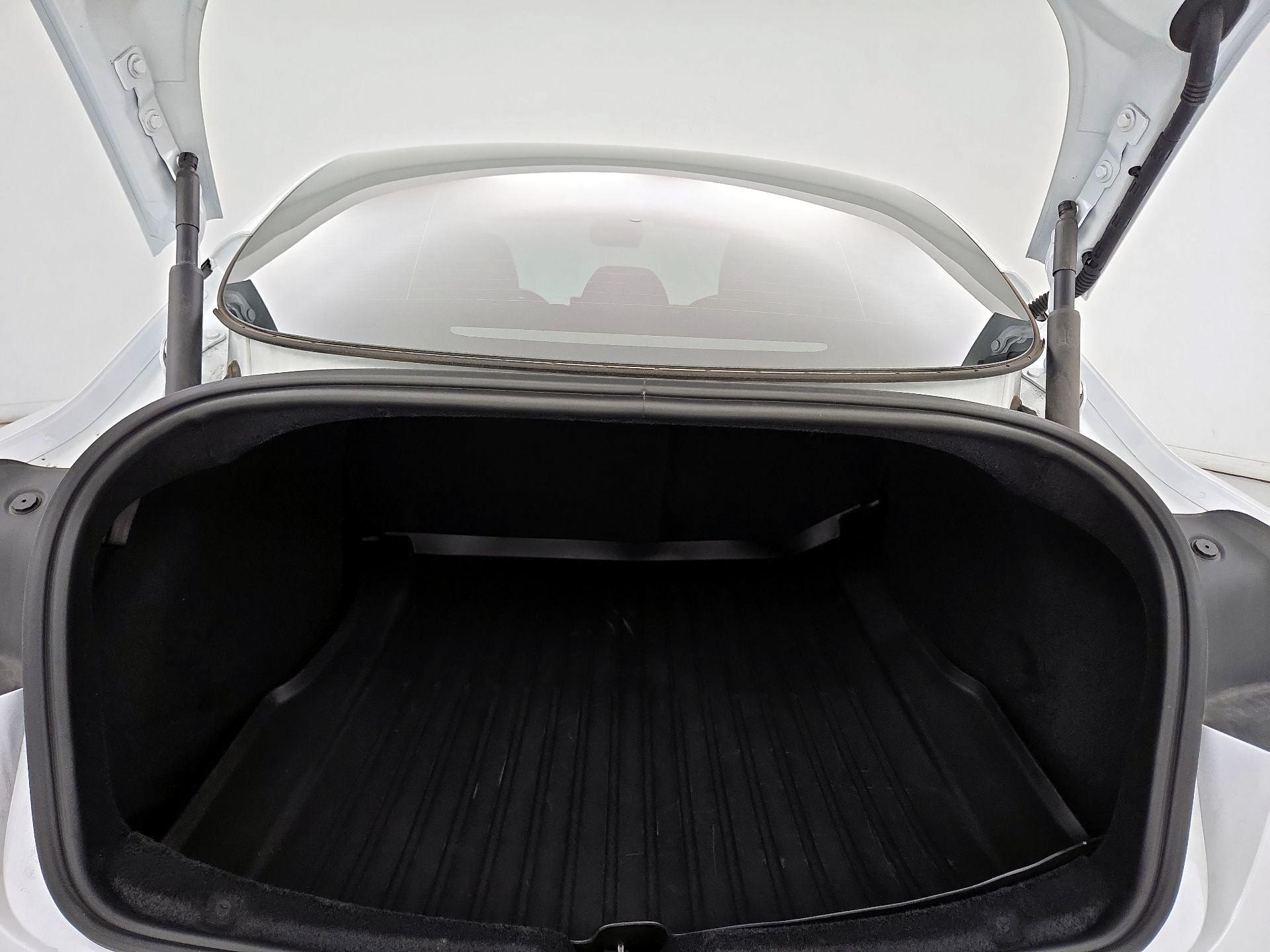 Thumbnail: 2025 Tesla Model 3 - 20