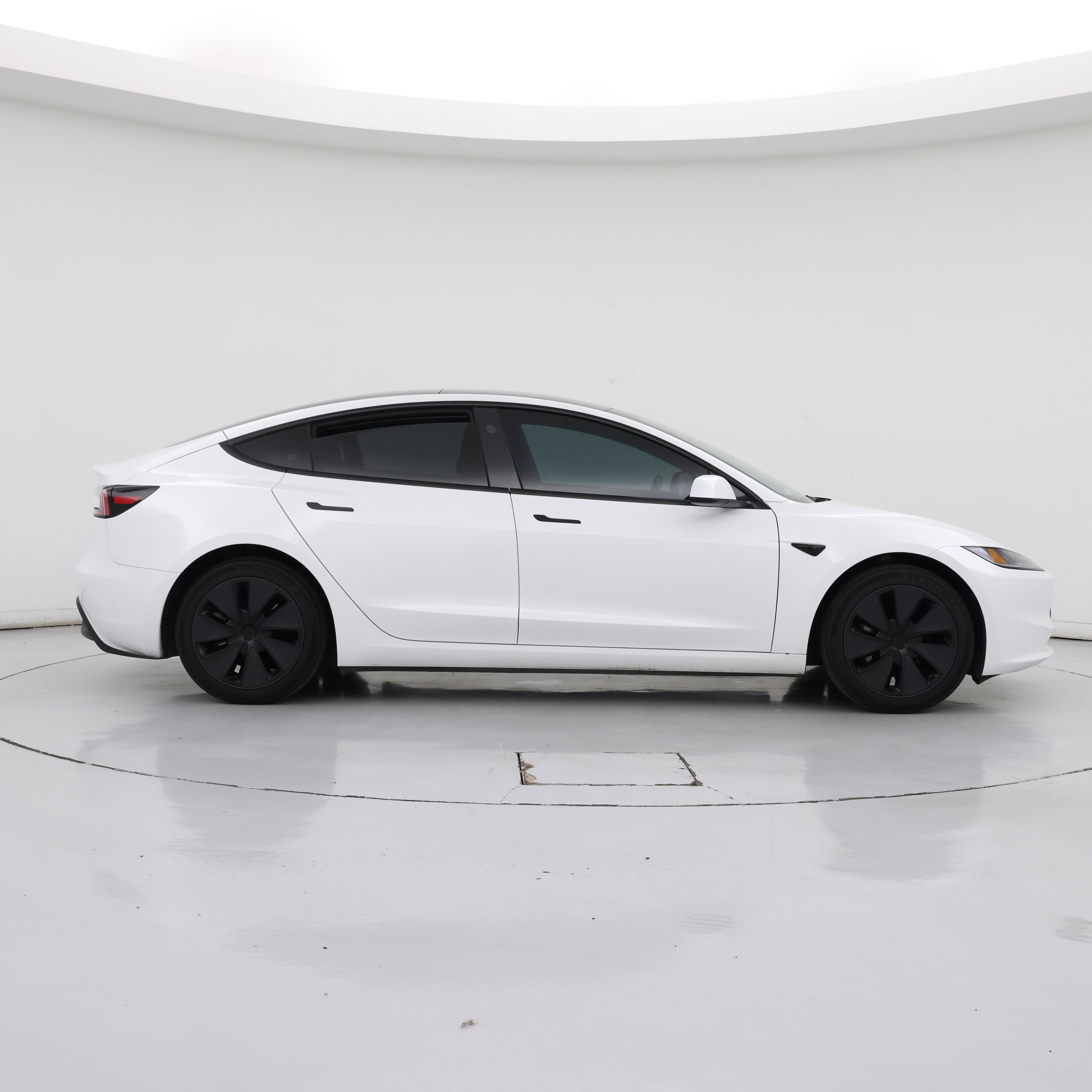 Thumbnail: 2025 Tesla Model 3 - 7