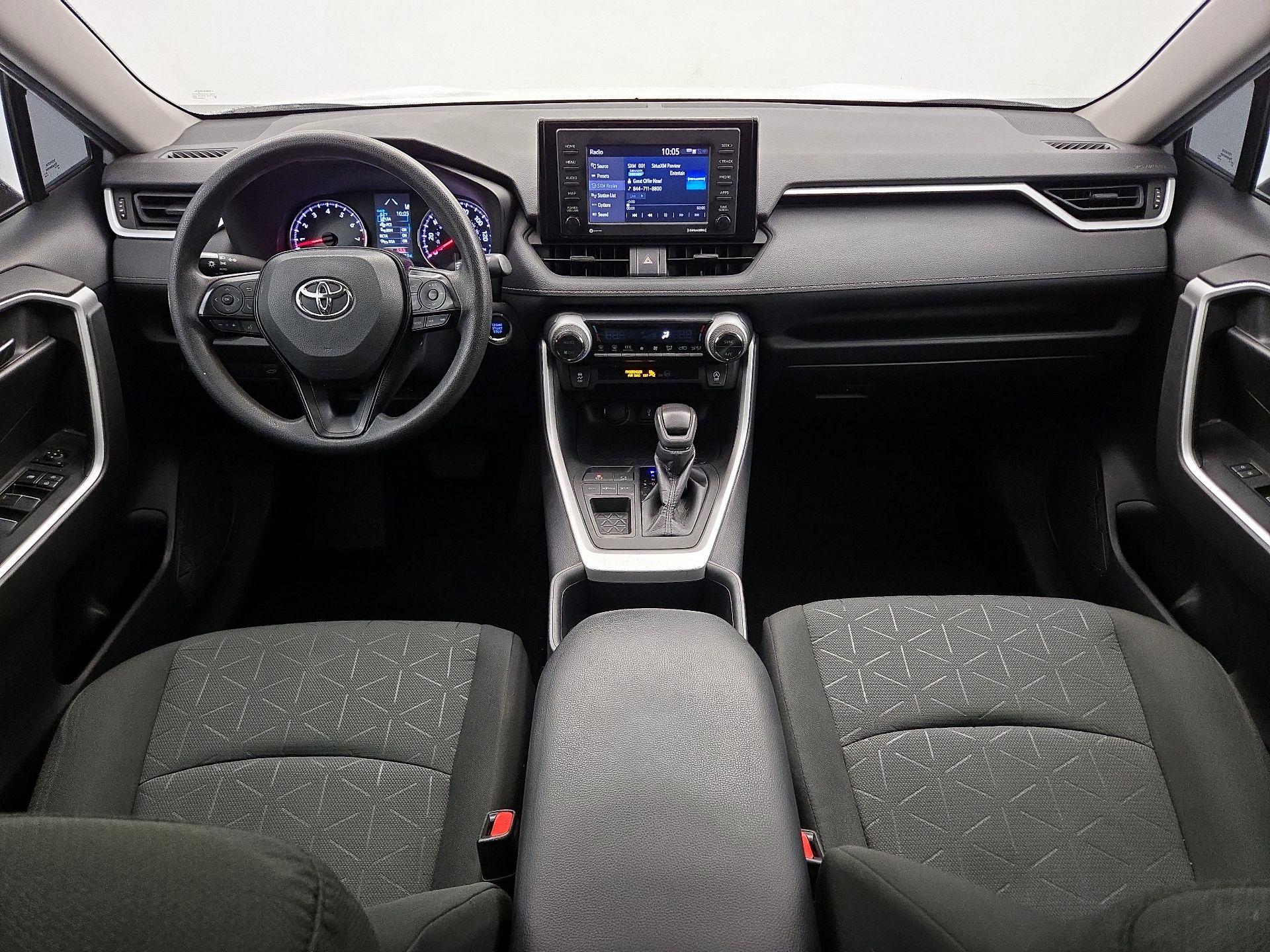 Thumbnail: 2022 Toyota RAV4 - 9