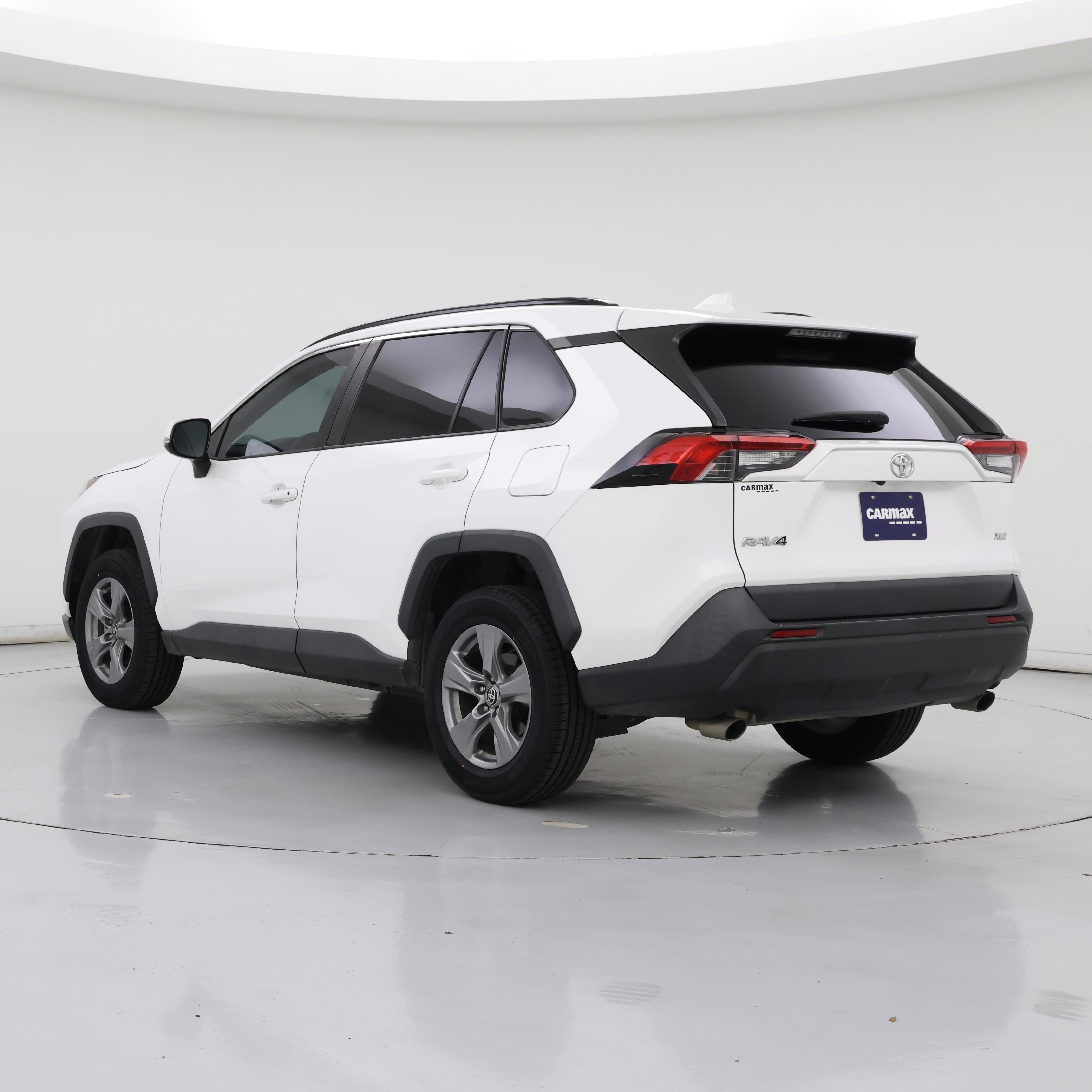 Thumbnail: 2022 Toyota RAV4 - 2