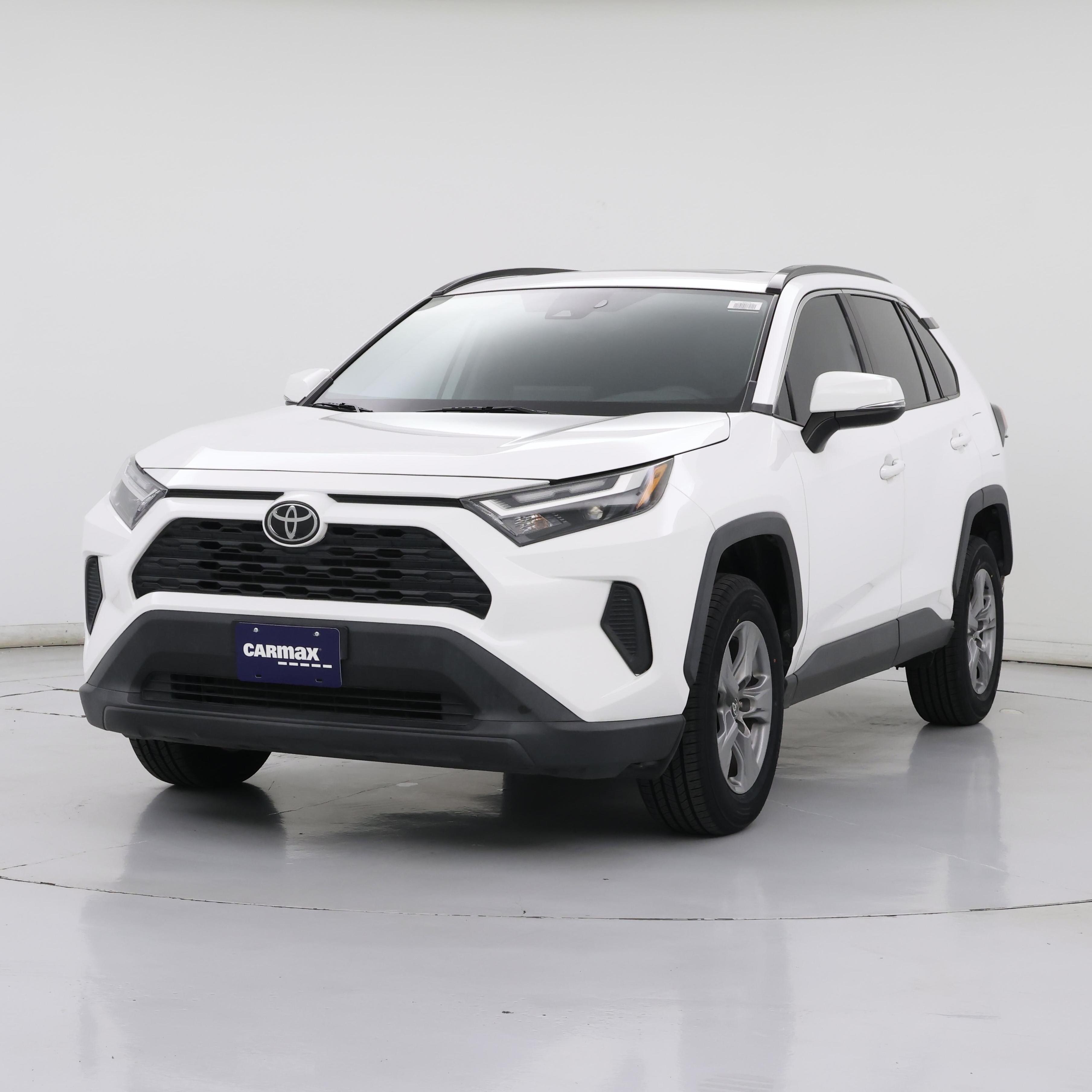 Thumbnail: 2022 Toyota RAV4 - 4