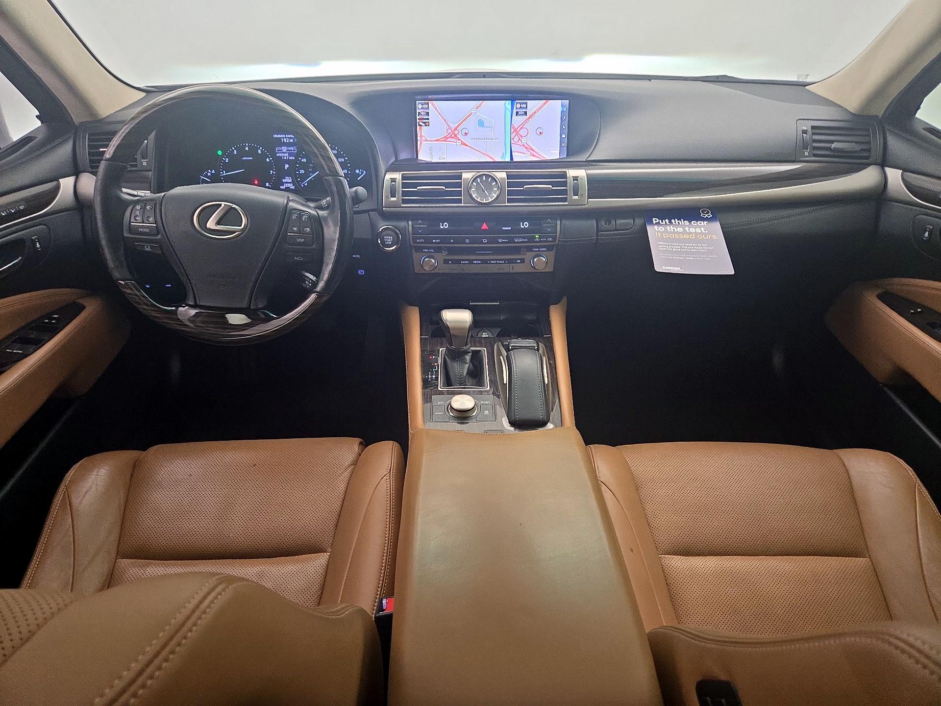 Thumbnail: 2016 Lexus LS - 9