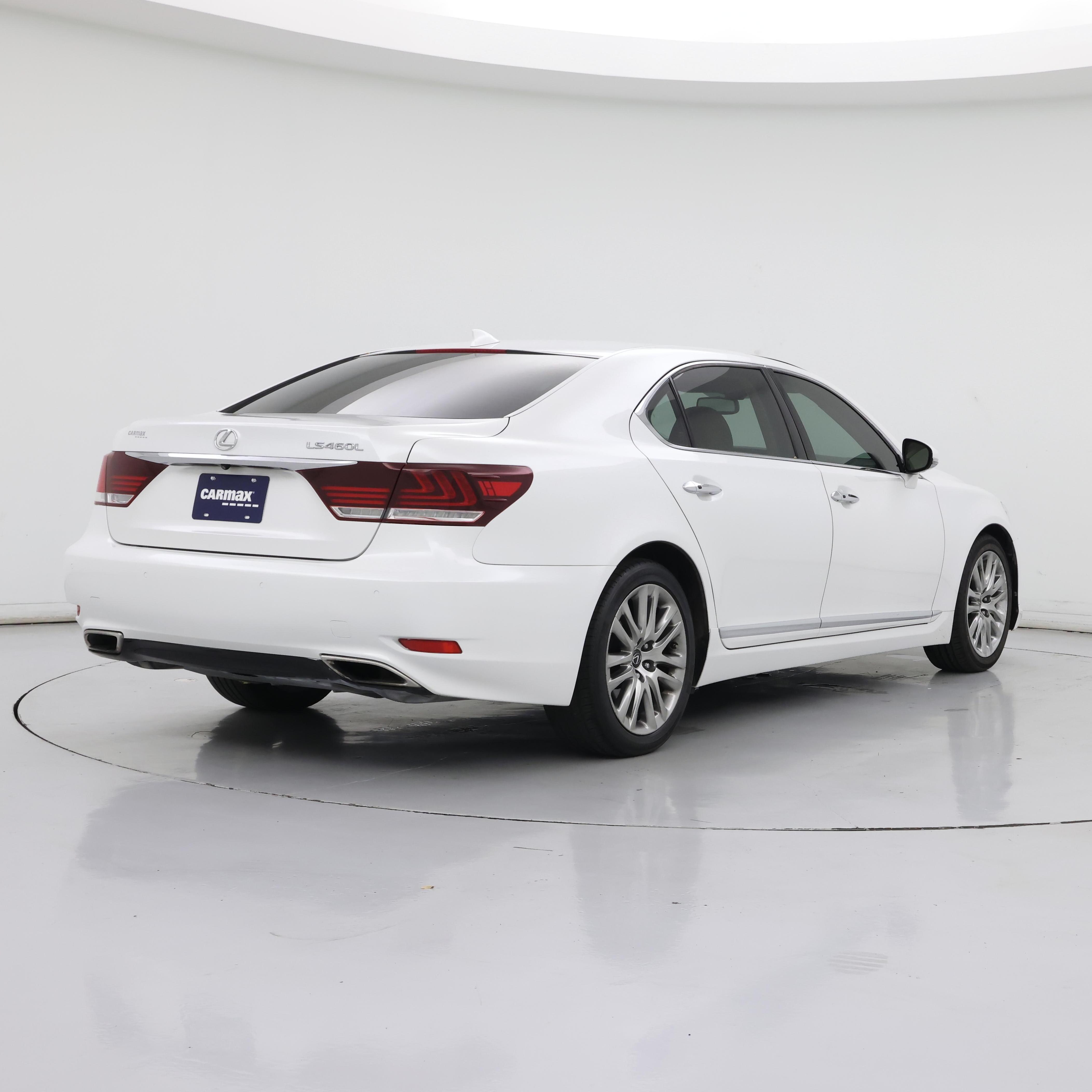 Thumbnail: 2016 Lexus LS - 8