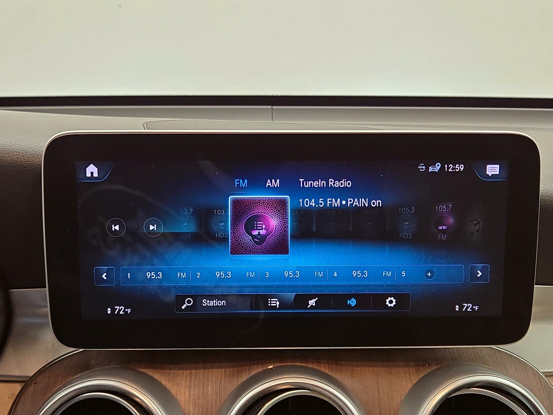 Thumbnail: 2022 Mercedes-Benz GLC - 15