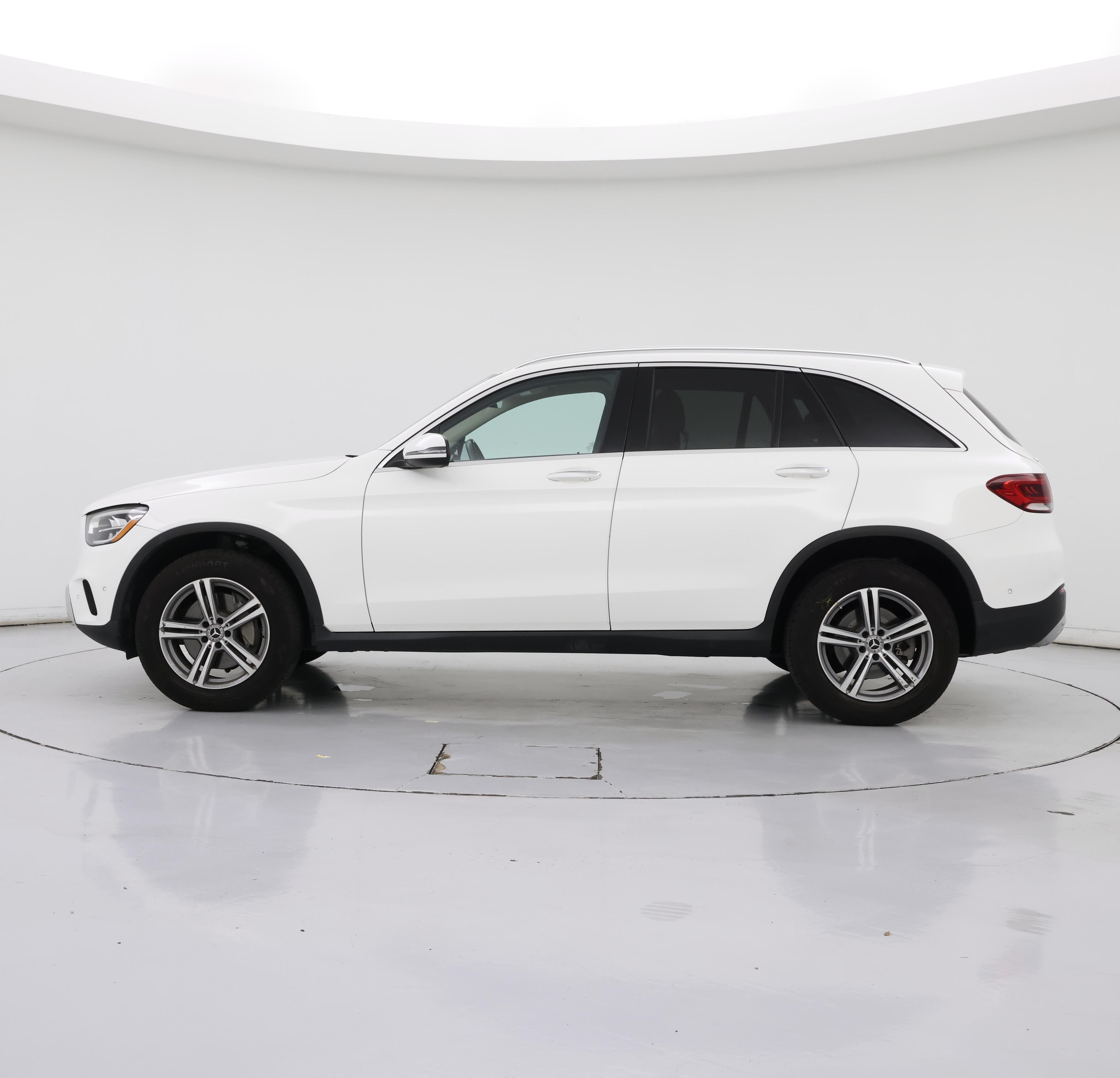 Thumbnail: 2022 Mercedes-Benz GLC - 3