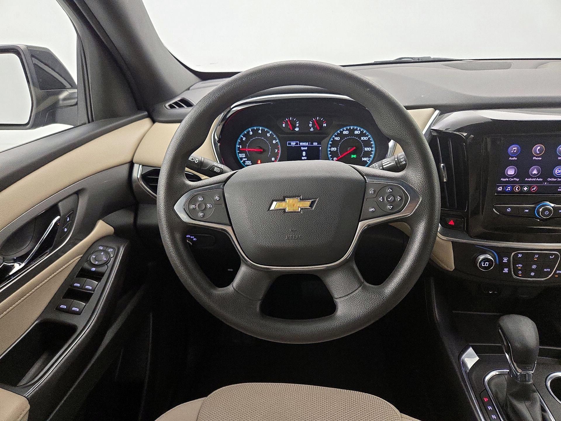 Thumbnail: 2023 Chevrolet Traverse - 10