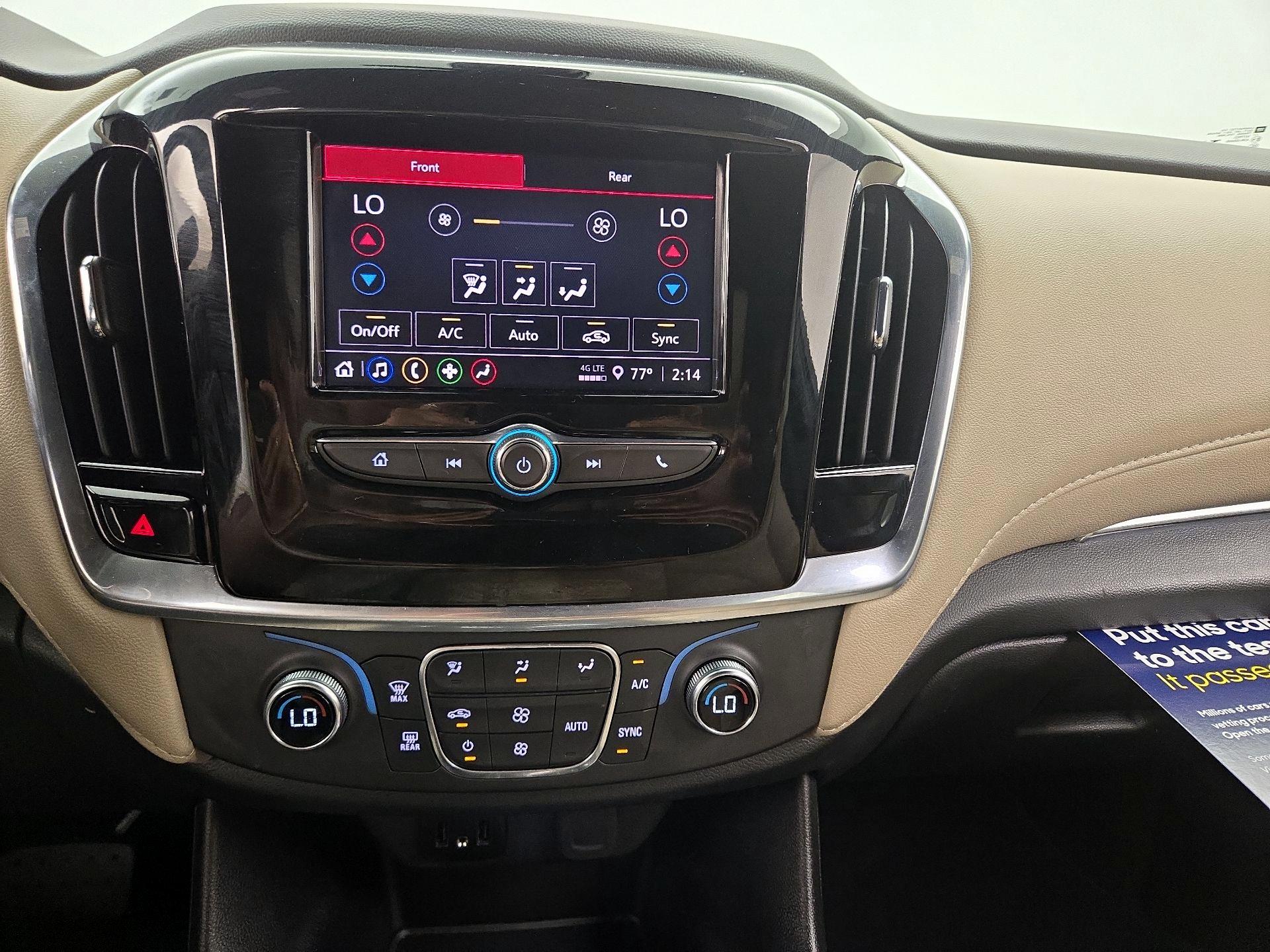 Thumbnail: 2023 Chevrolet Traverse - 16