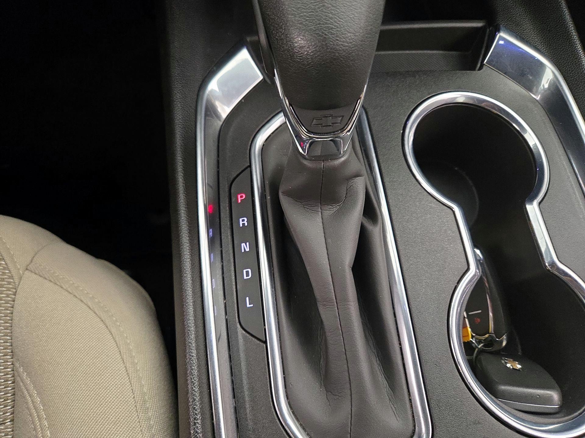 Thumbnail: 2023 Chevrolet Traverse - 17