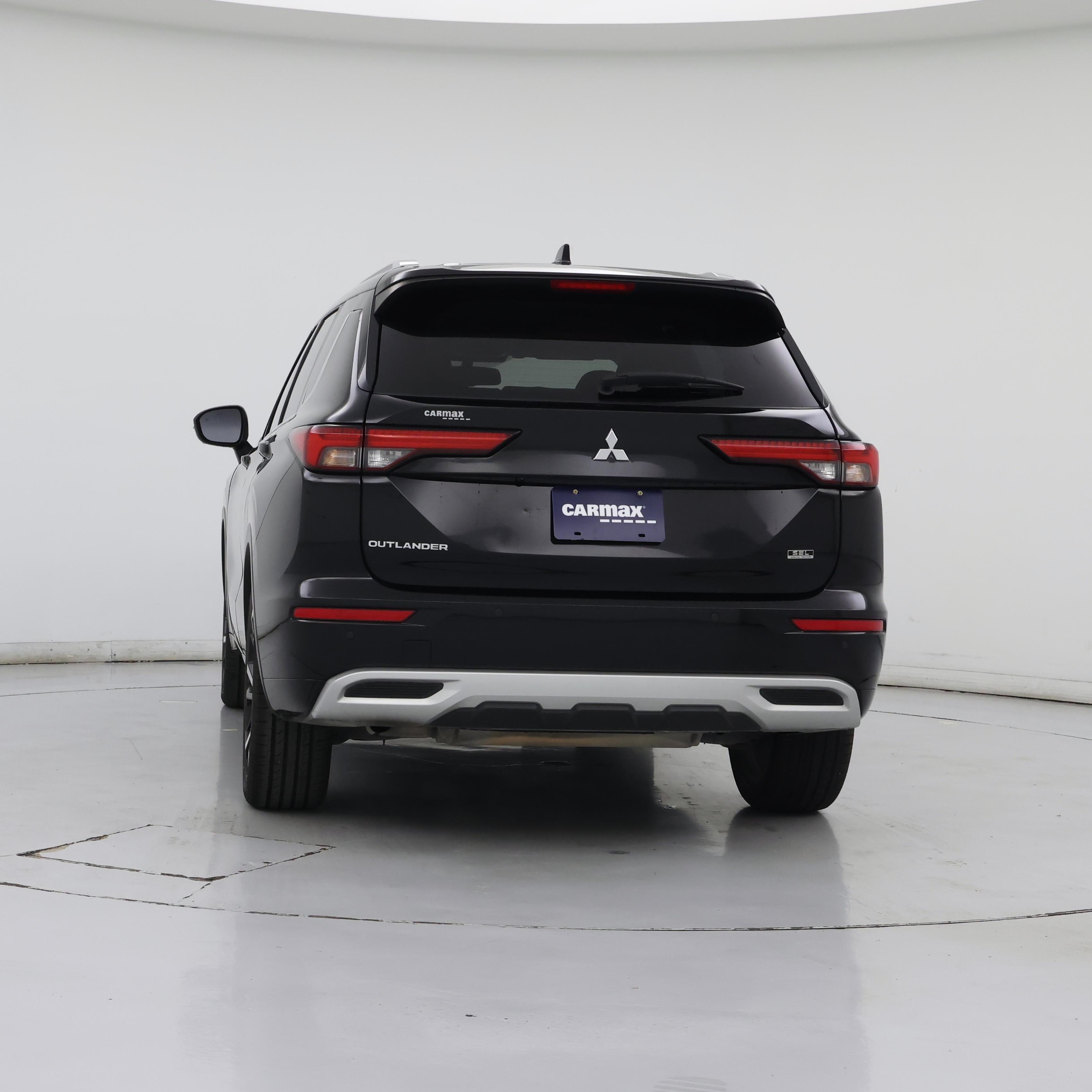 Thumbnail: 2022 Mitsubishi Outlander - 6