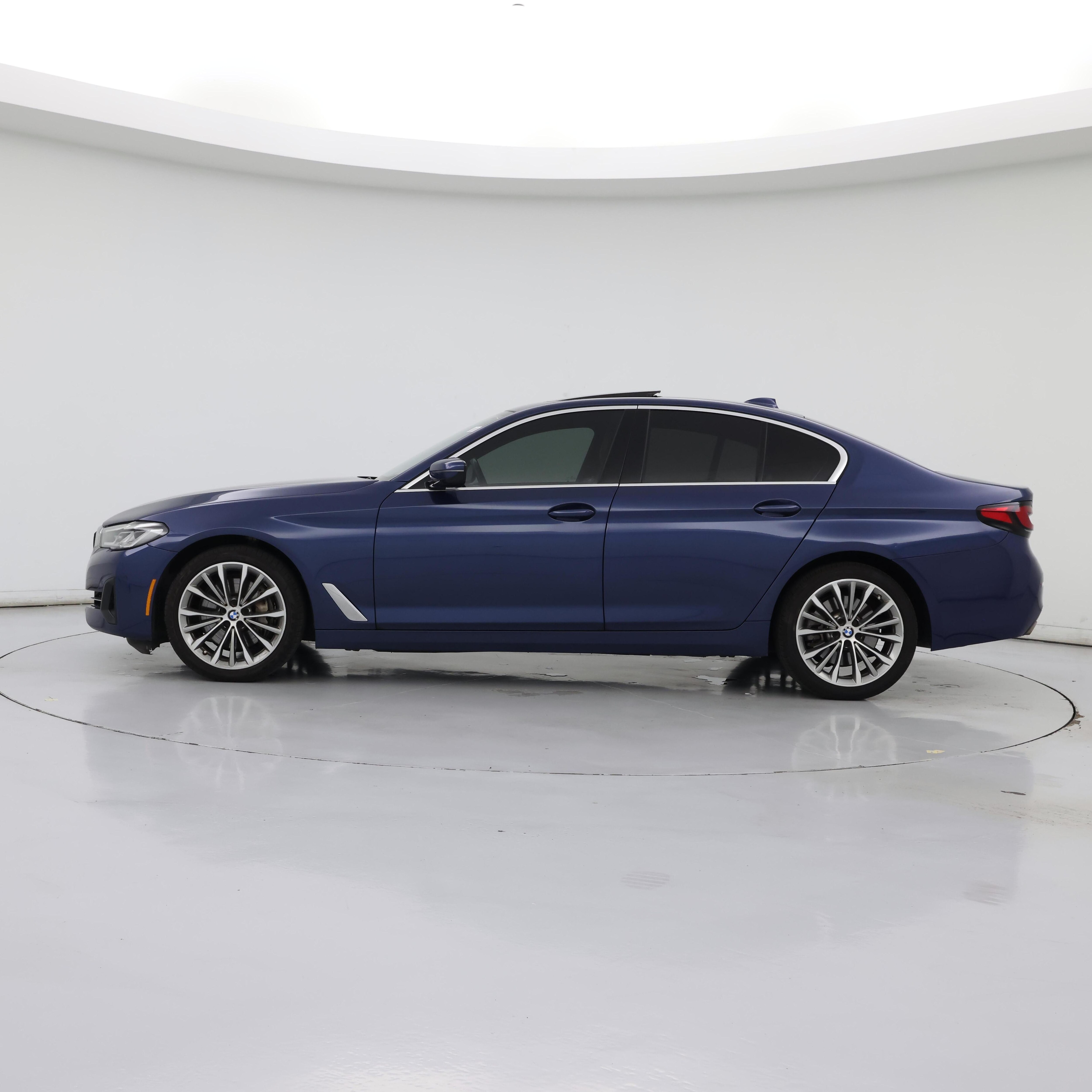Thumbnail: 2023 BMW 5 Series - 3