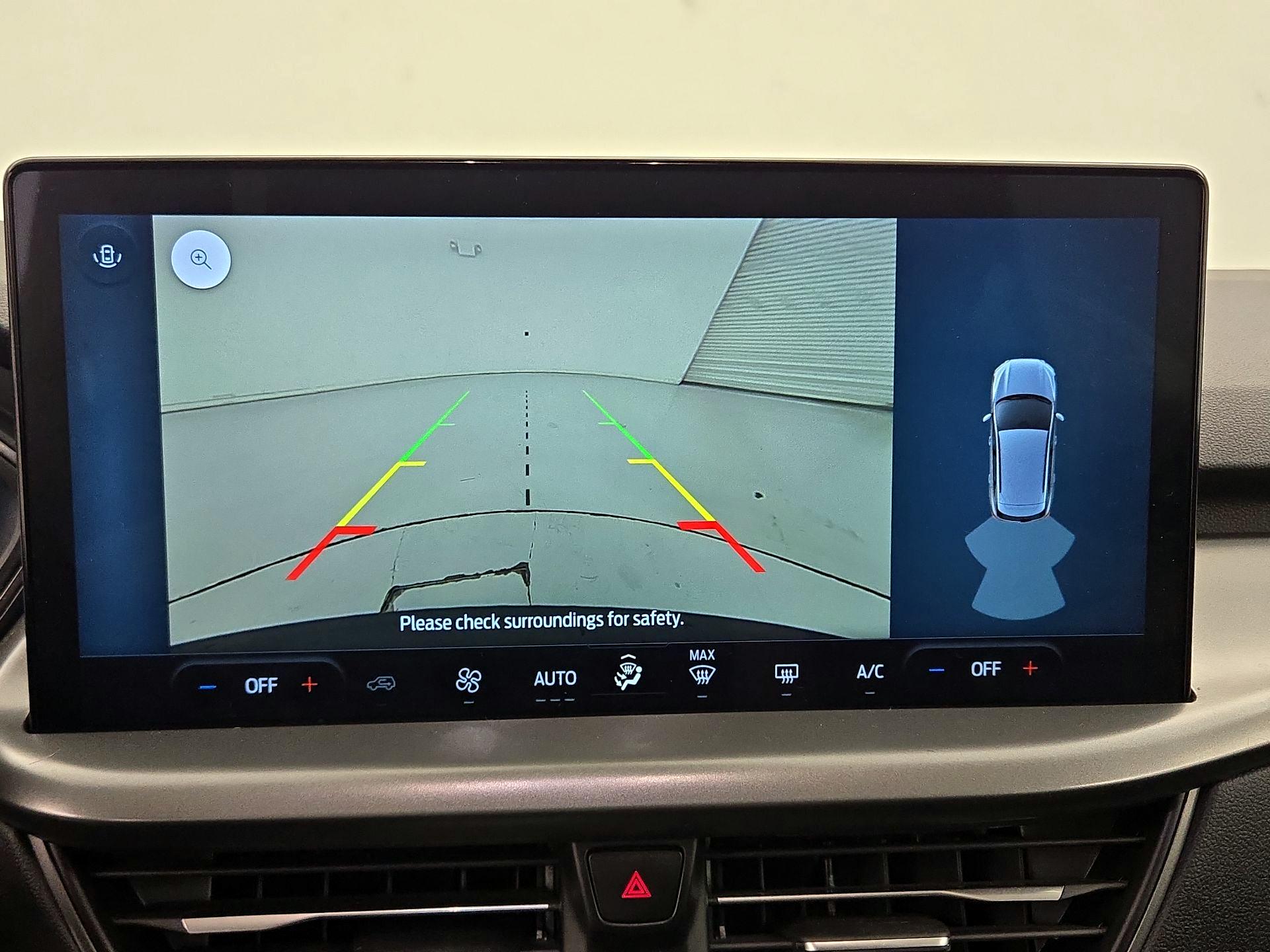 Thumbnail: 2023 Ford Escape - 15