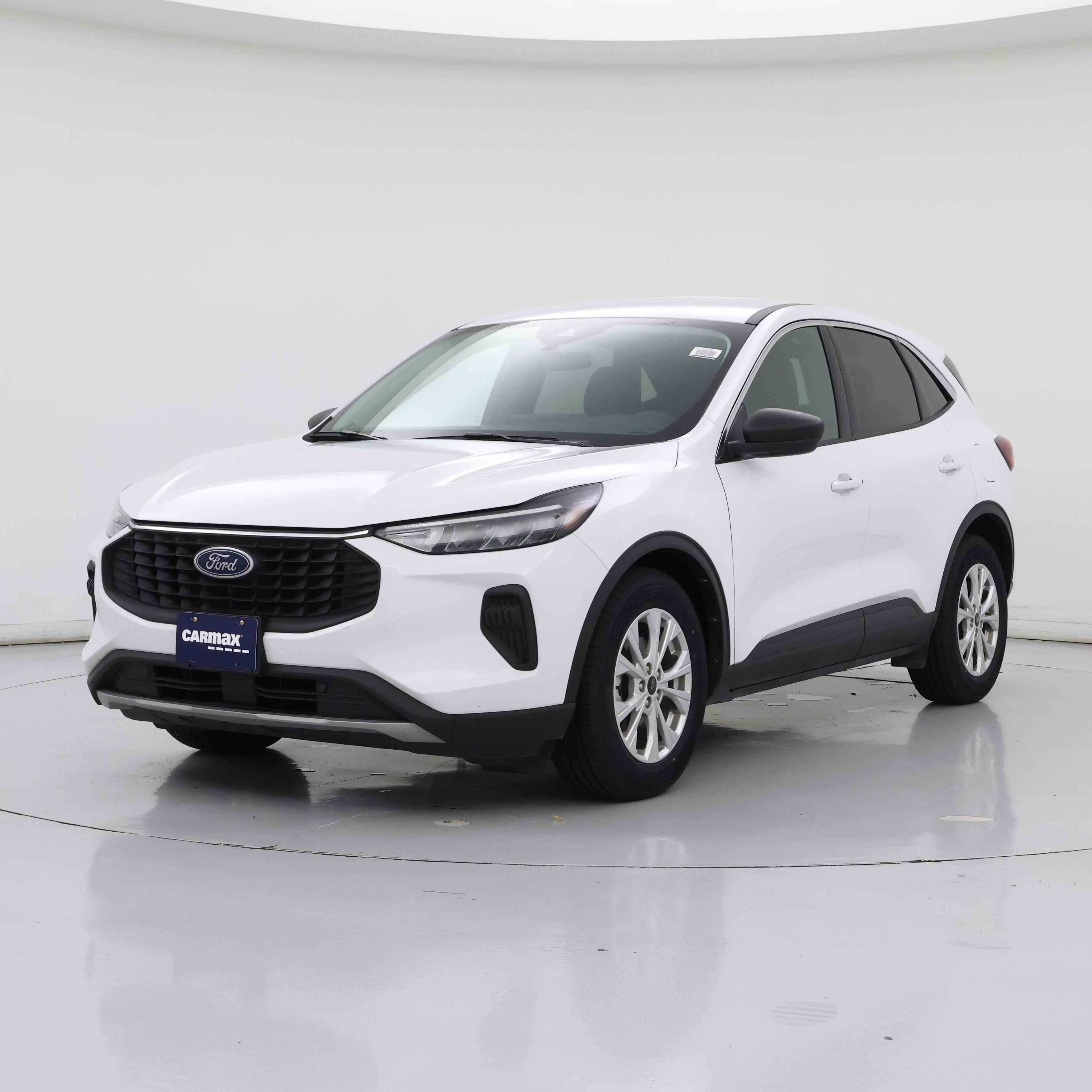 Thumbnail: 2023 Ford Escape - 4