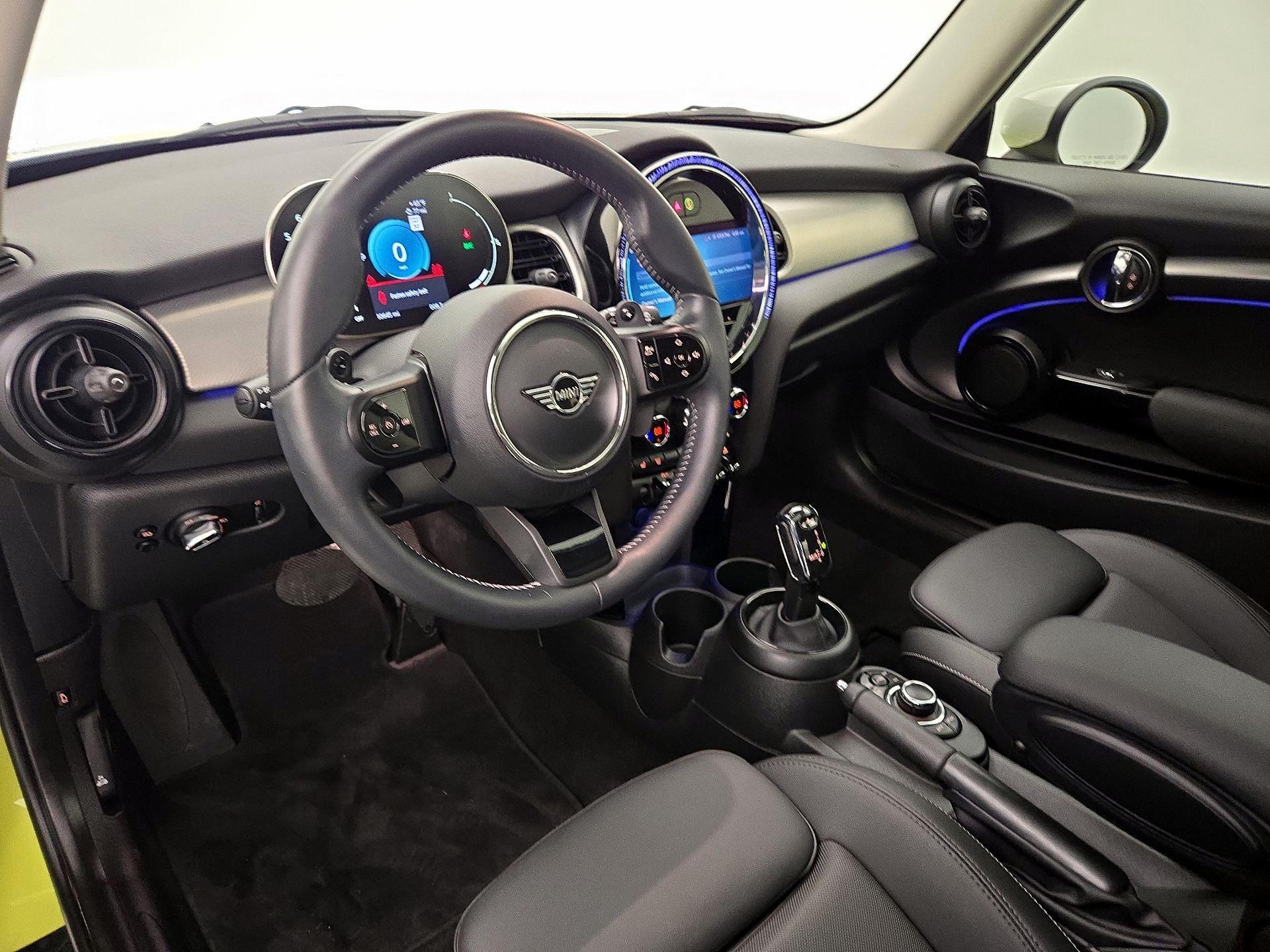 Thumbnail: 2023 MINI Cooper Hardtop - 9