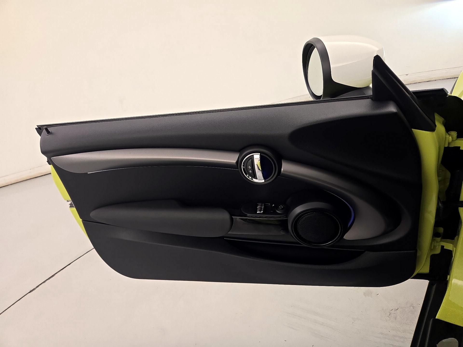 Thumbnail: 2023 MINI Cooper Hardtop - 12