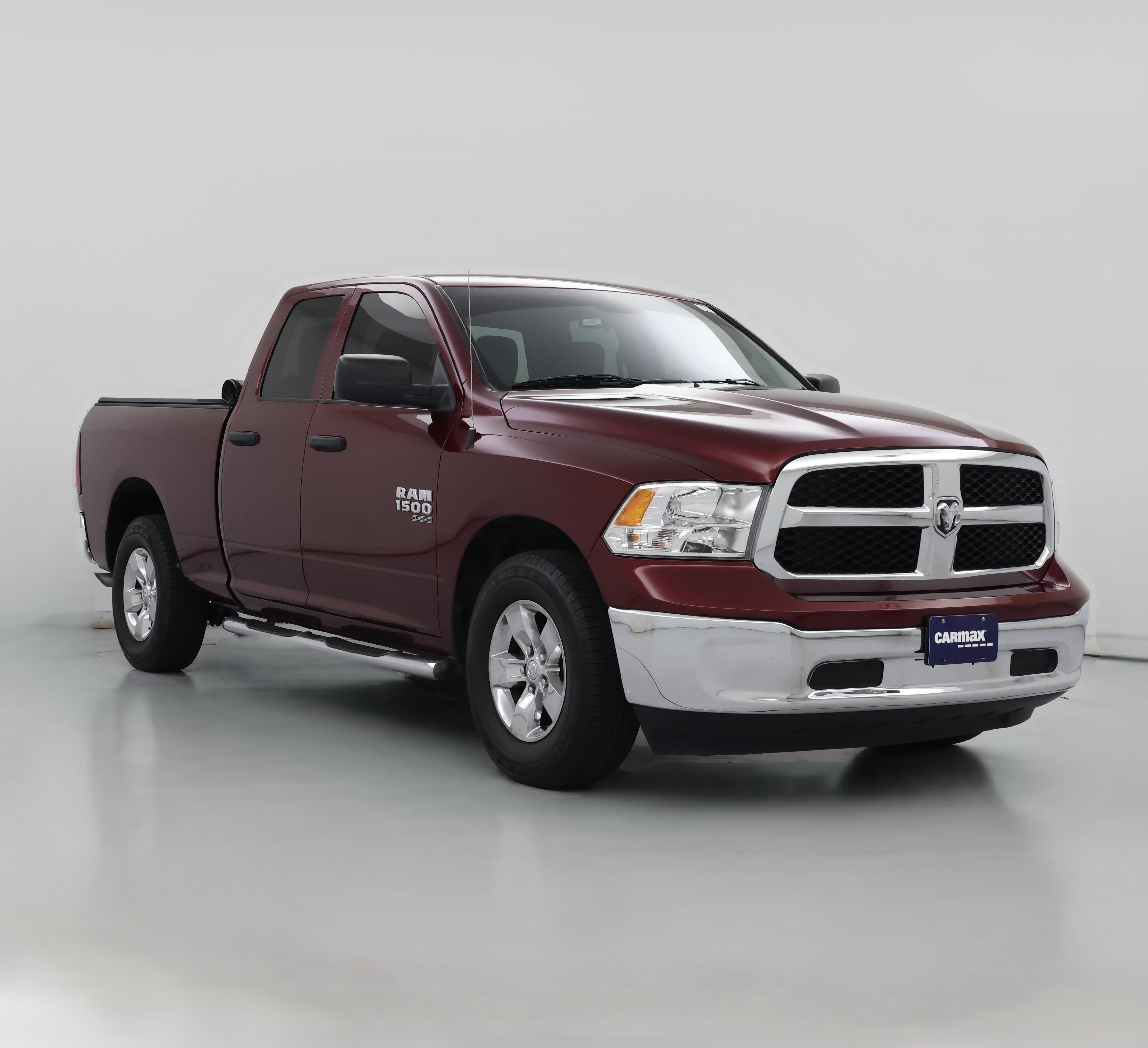 Thumbnail: 2022 RAM 1500 Classic - 1