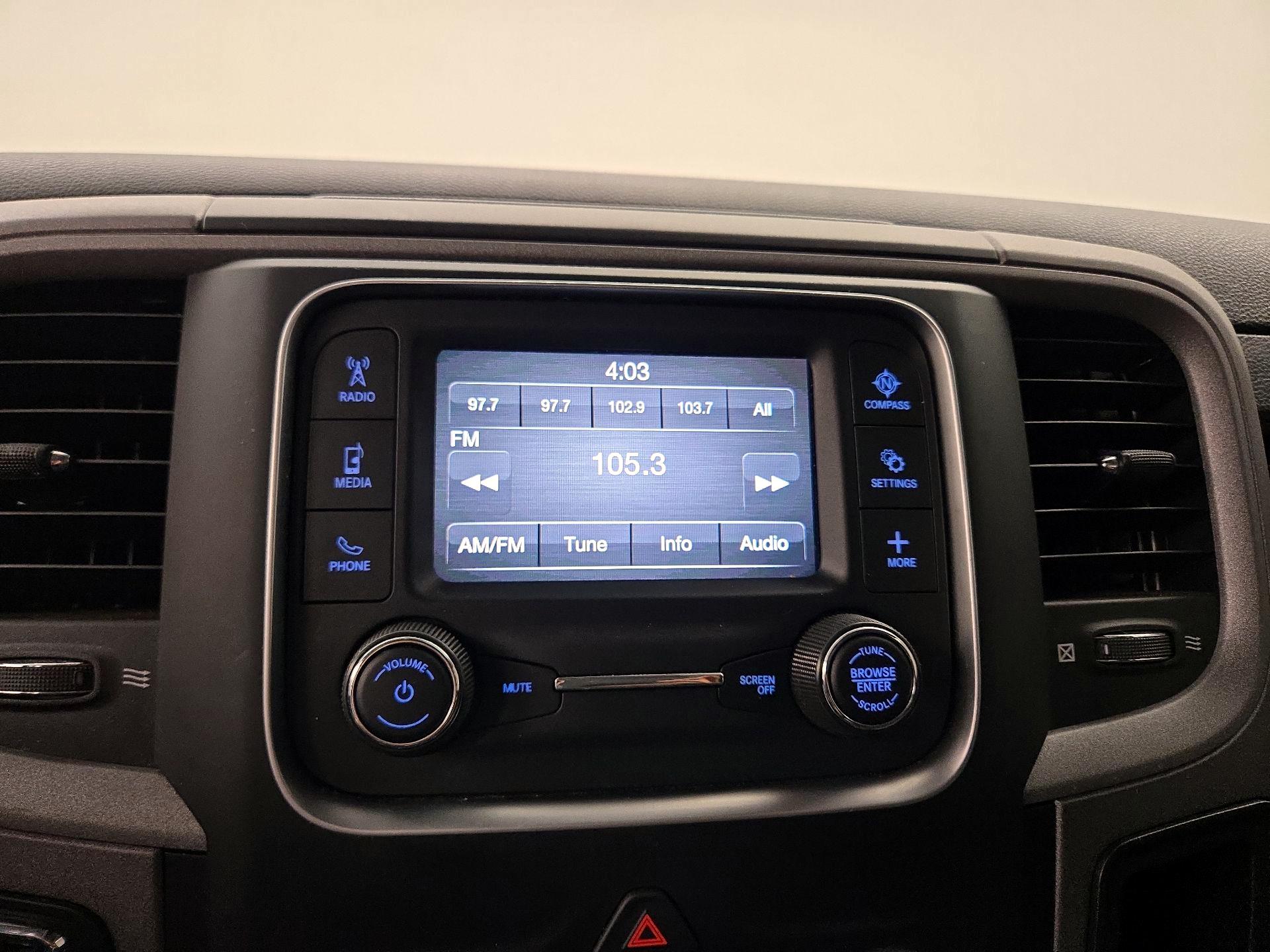 Thumbnail: 2022 RAM 1500 Classic - 15