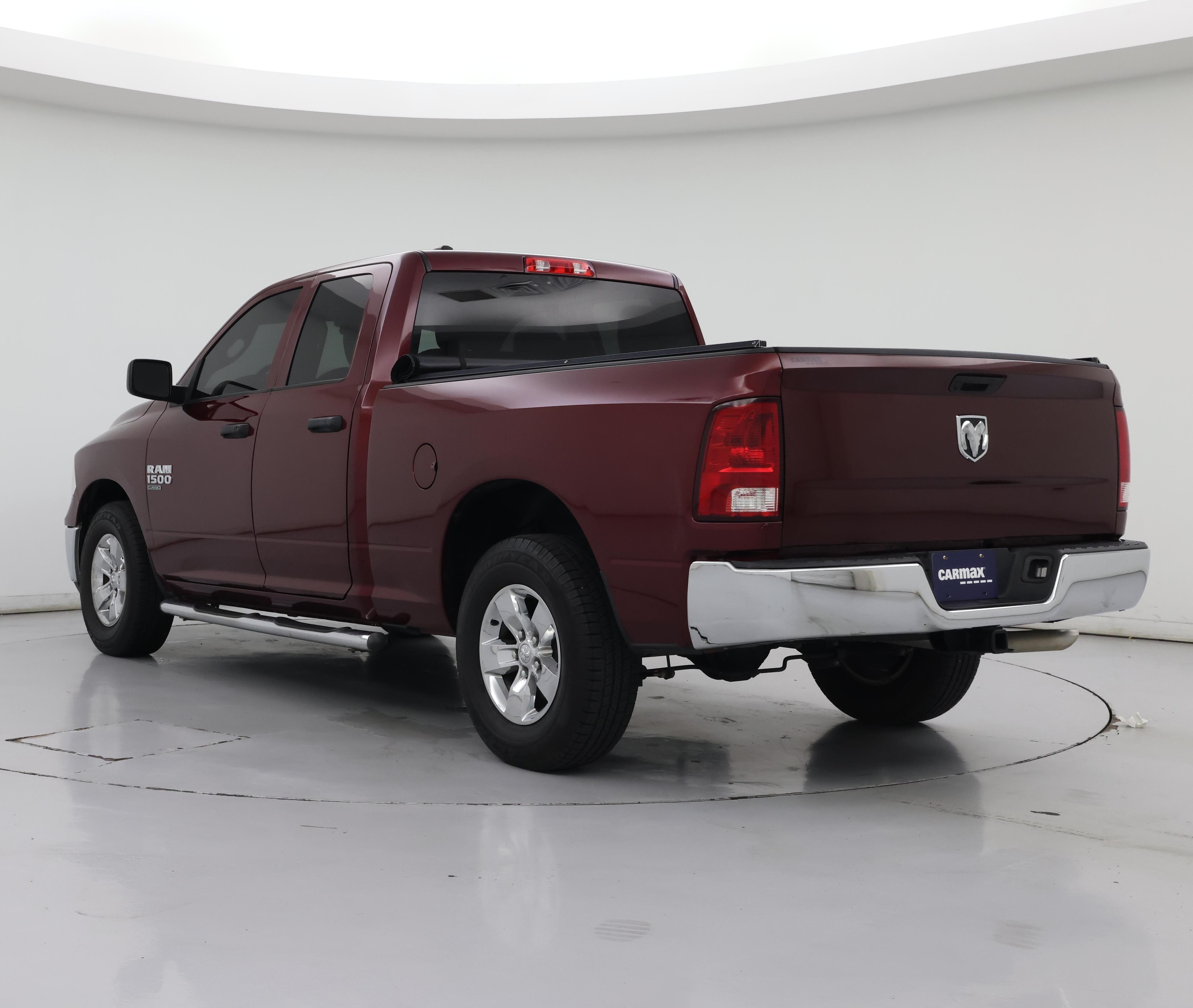 Thumbnail: 2022 RAM 1500 Classic - 2