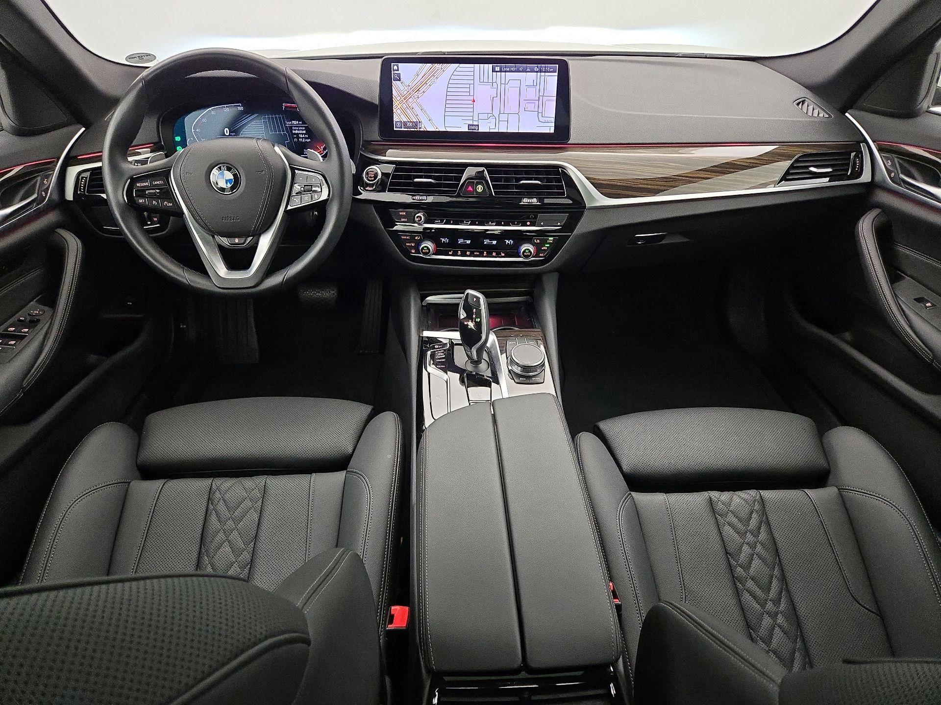 Thumbnail: 2022 BMW 5 Series - 9