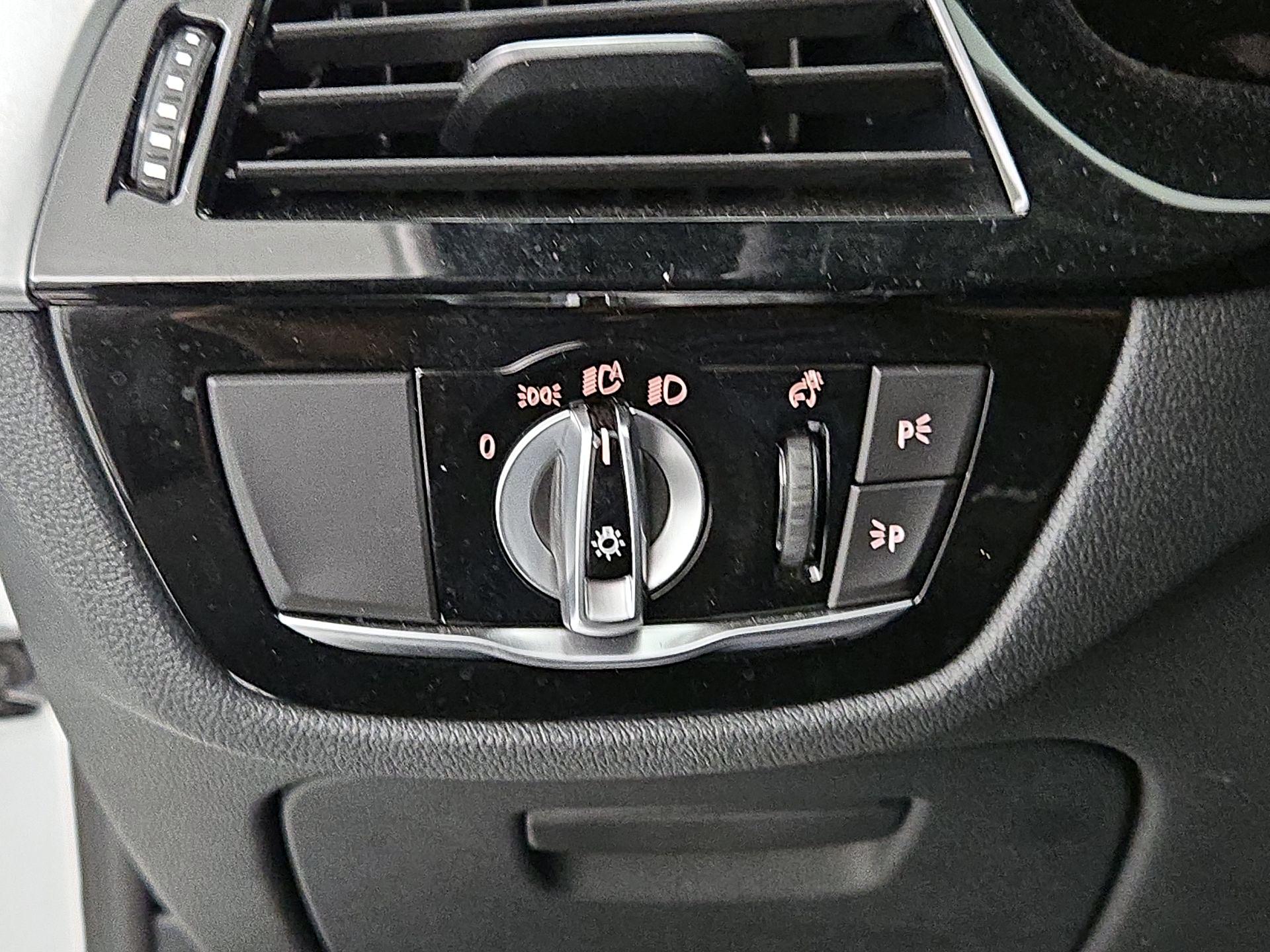 Thumbnail: 2022 BMW 5 Series - 13