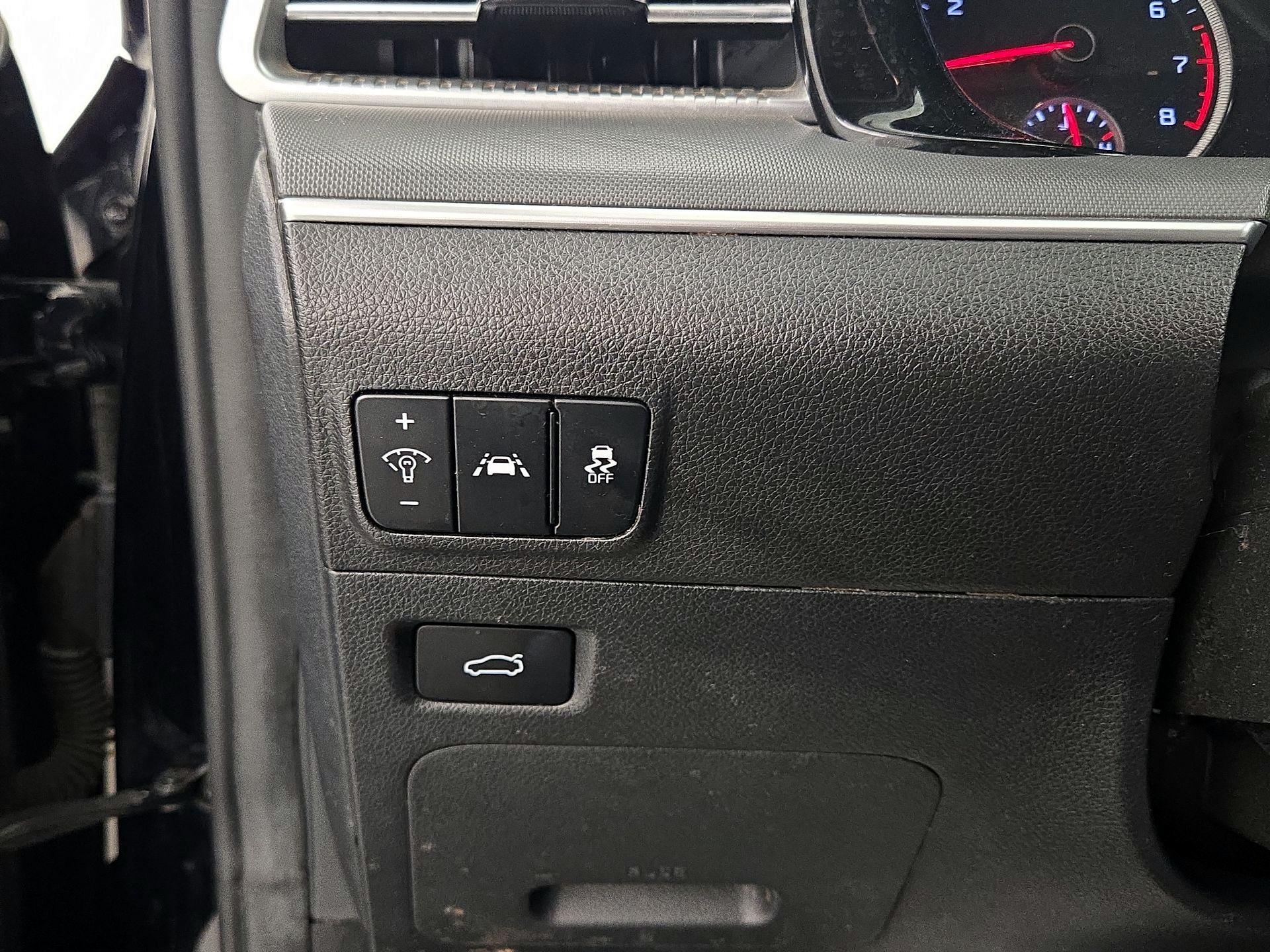 Thumbnail: 2021 Kia K5 - 13