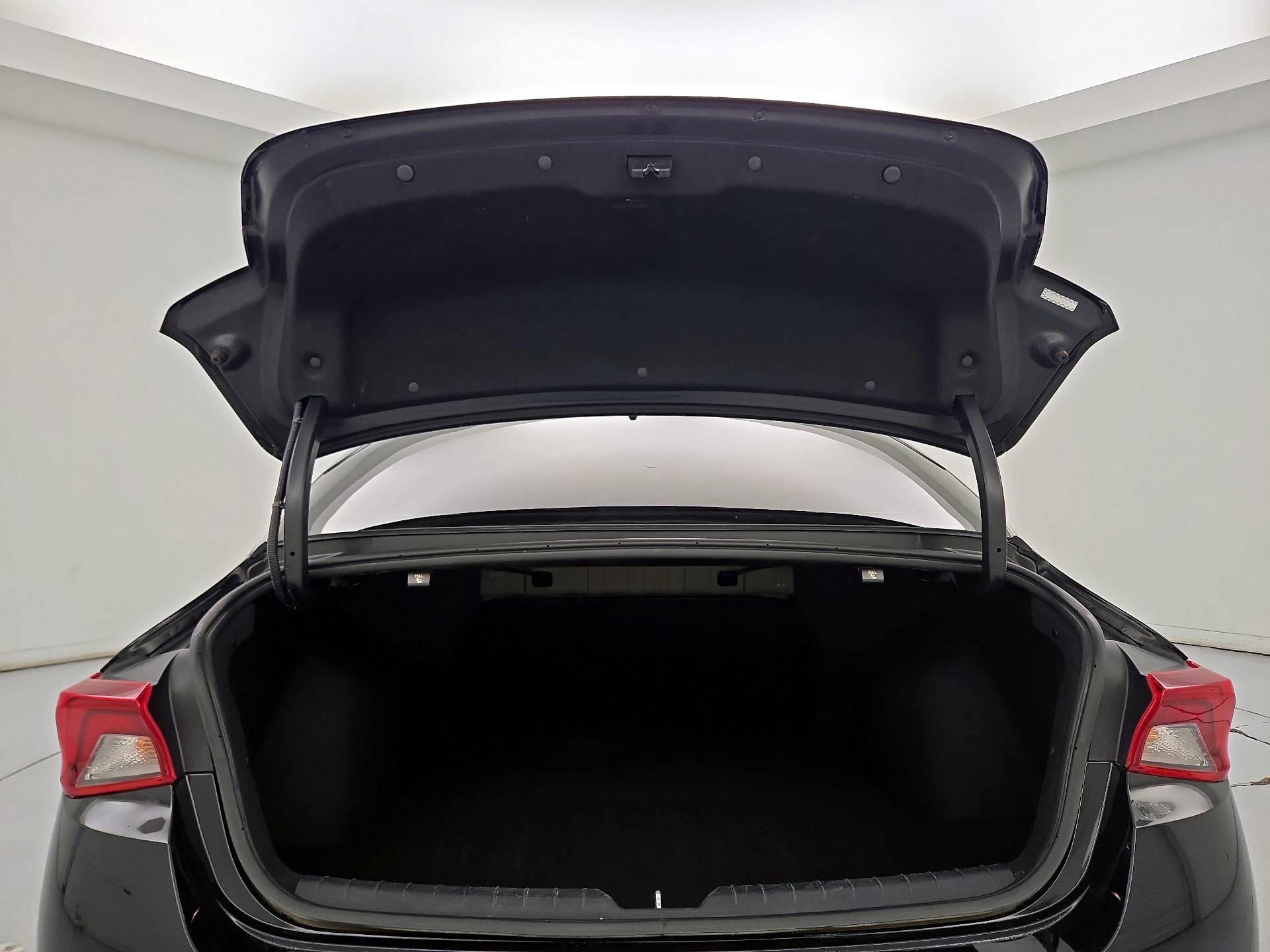 Thumbnail: 2021 Kia K5 - 20