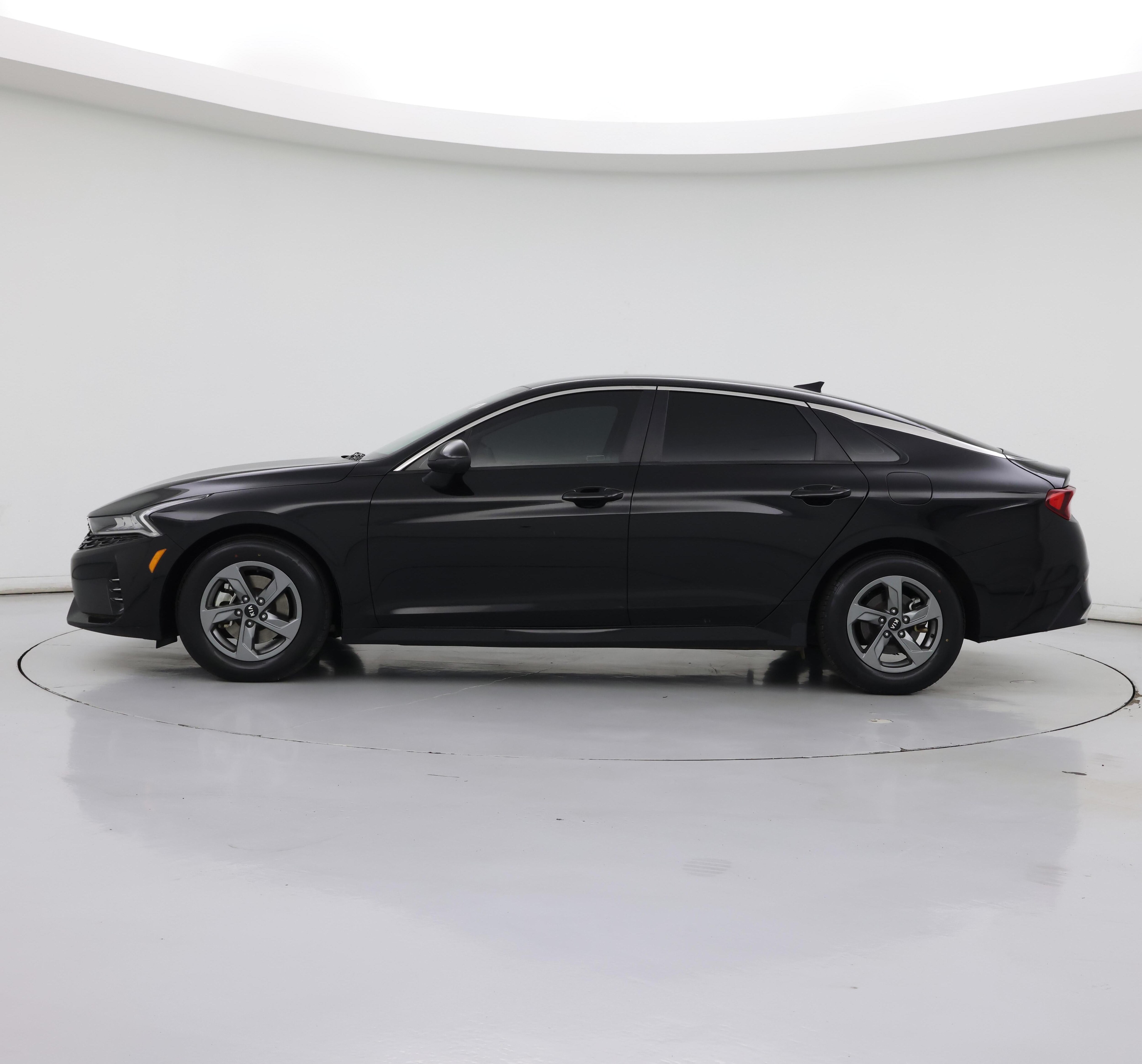 Thumbnail: 2021 Kia K5 - 3