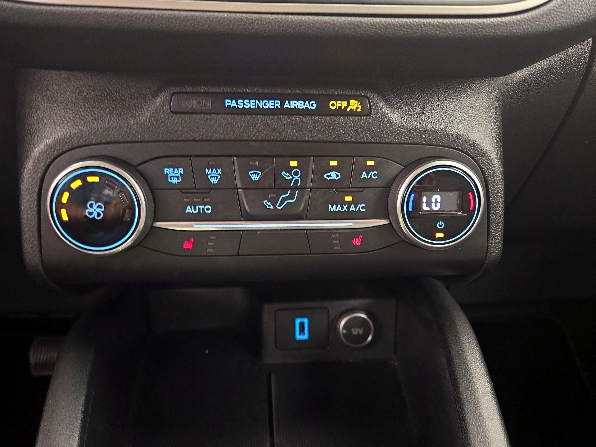 Thumbnail: 2020 Ford Escape - 16