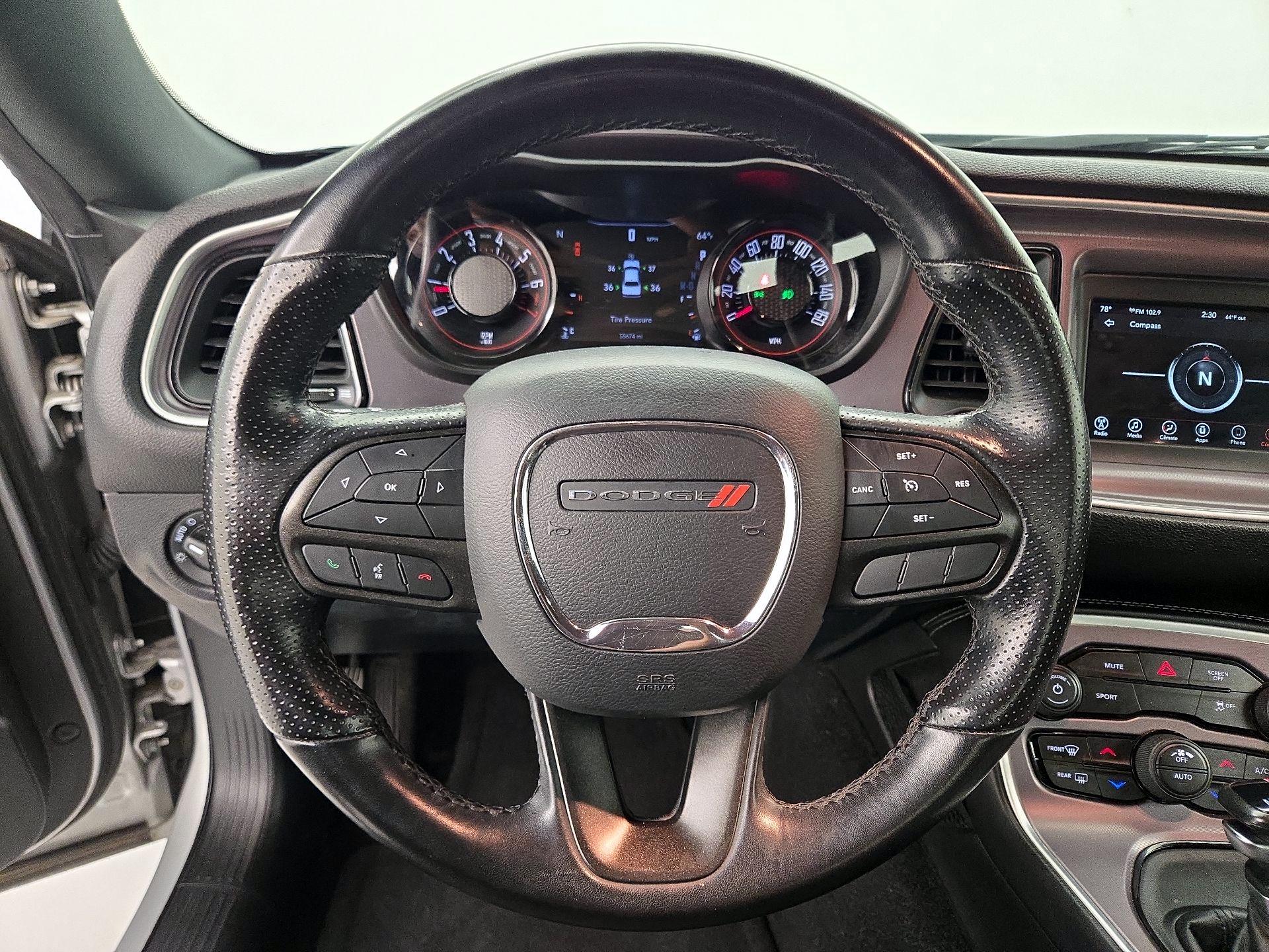 Thumbnail: 2022 Dodge Challenger - 10