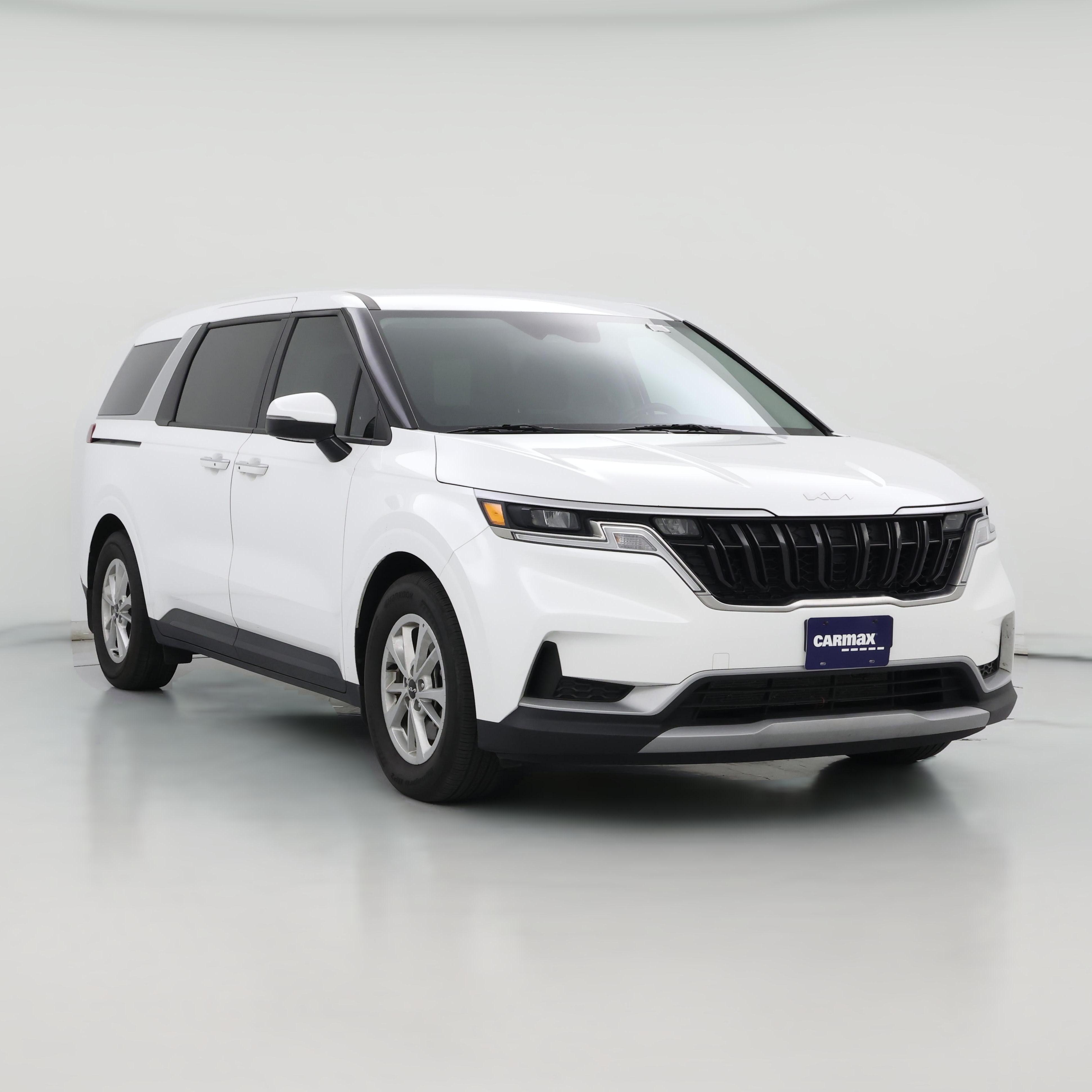 Thumbnail: 2023 Kia Carnival - 1