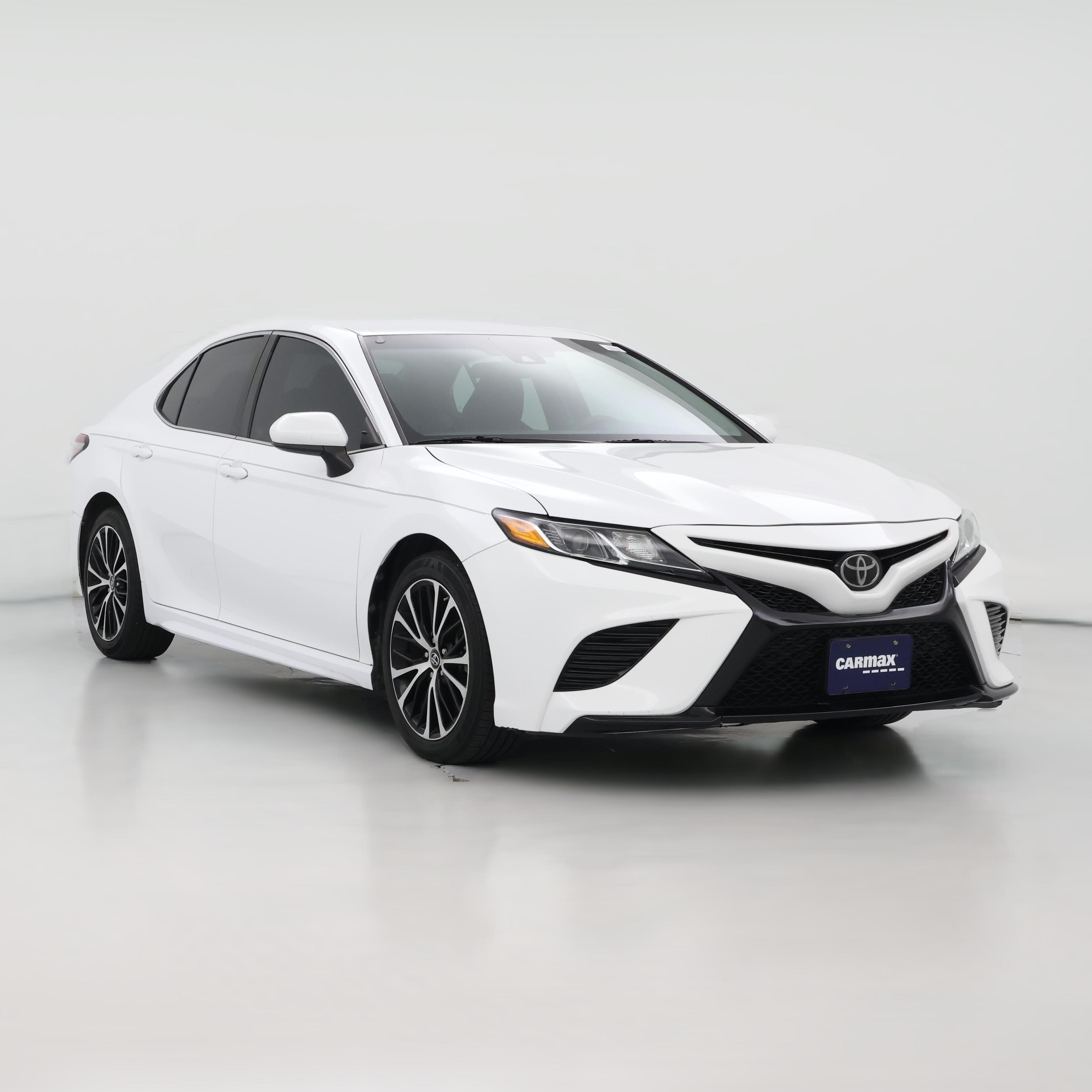 Thumbnail: 2018 Toyota Camry - 1