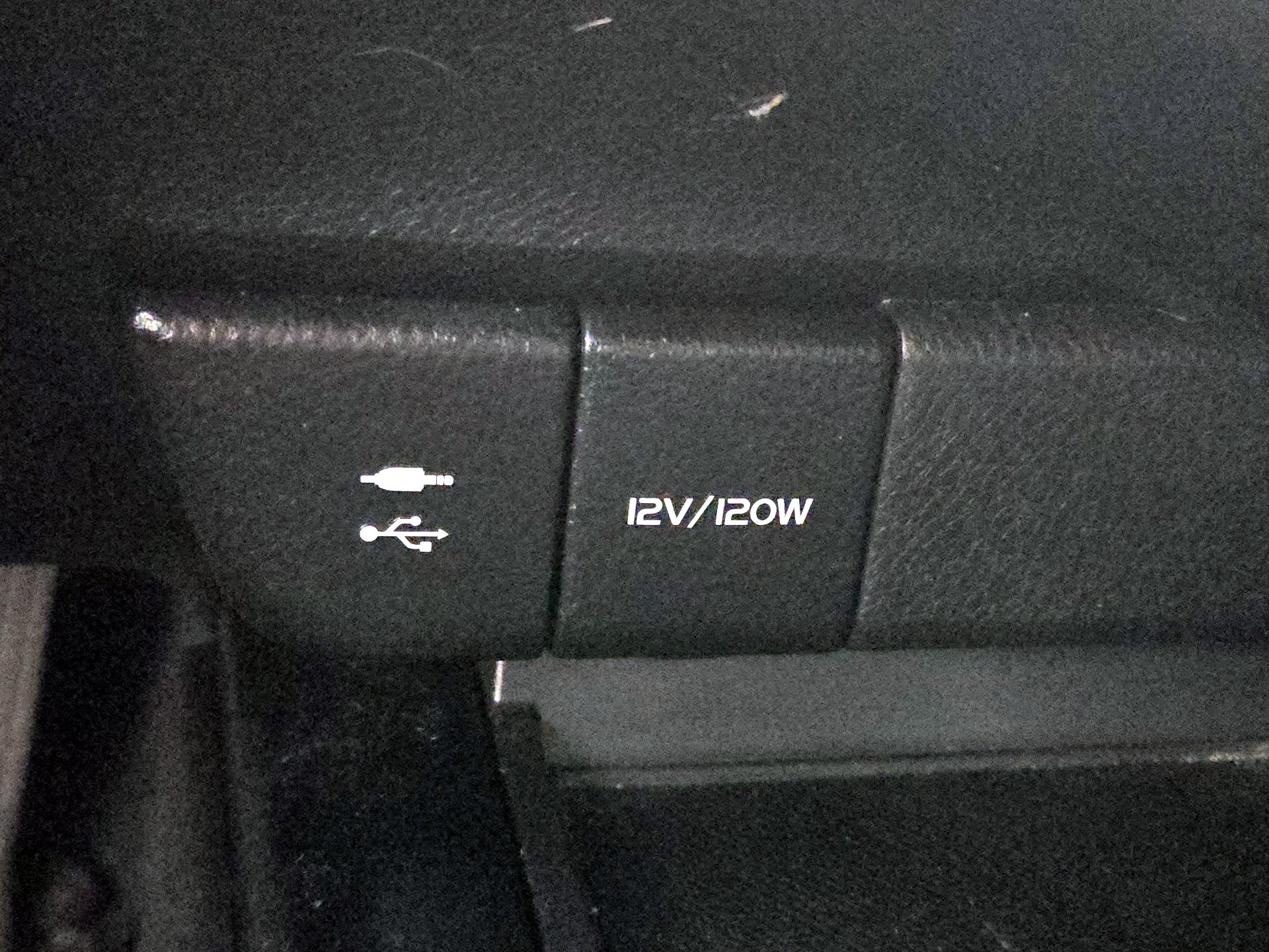 Thumbnail: 2018 Toyota Camry - 19