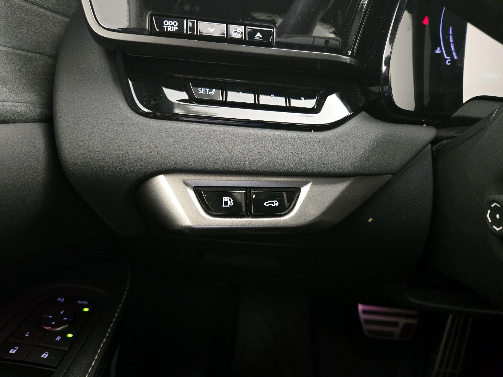 Thumbnail: 2023 Lexus RX - 13