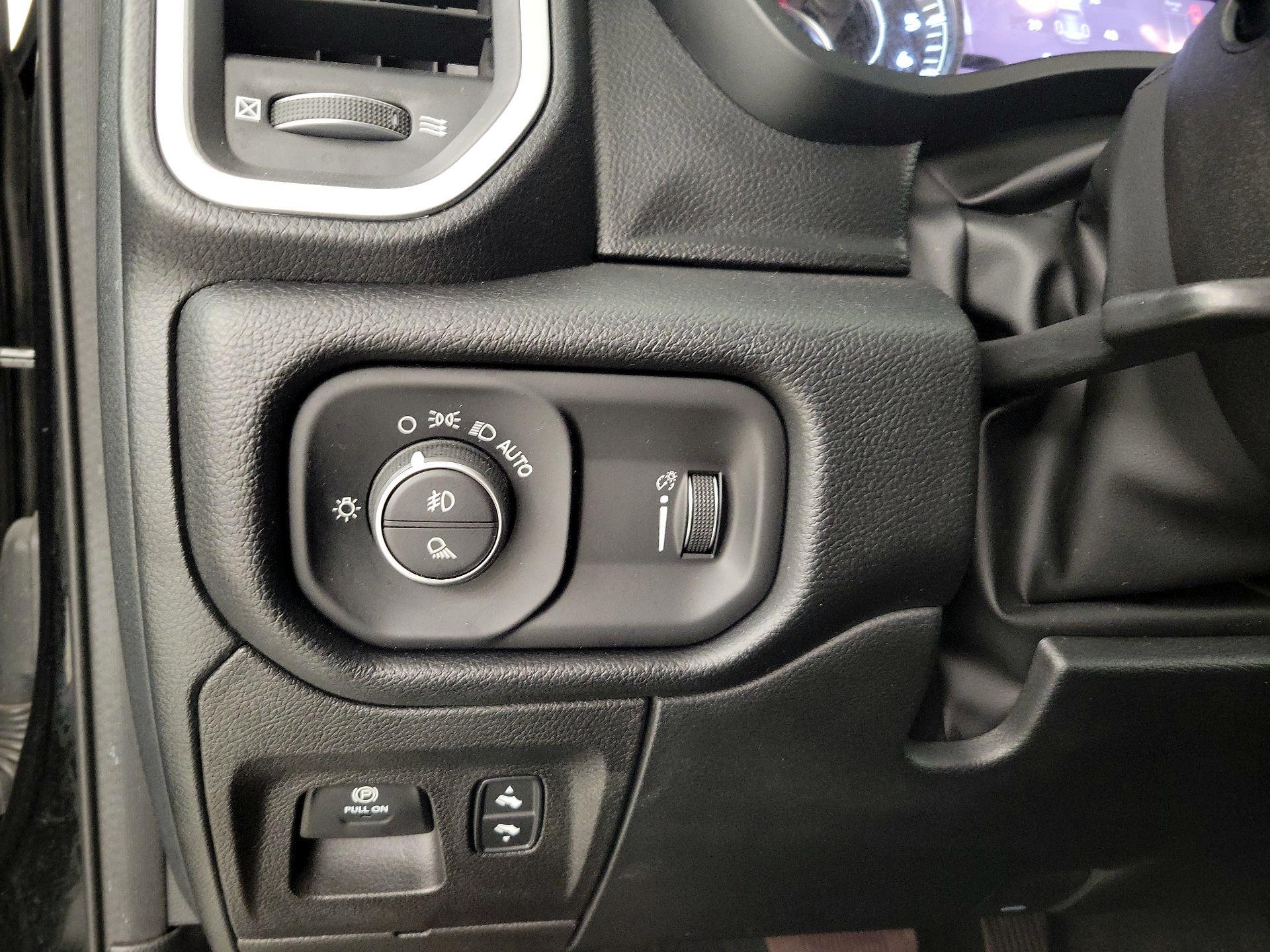 Thumbnail: 2022 RAM 1500 - 13