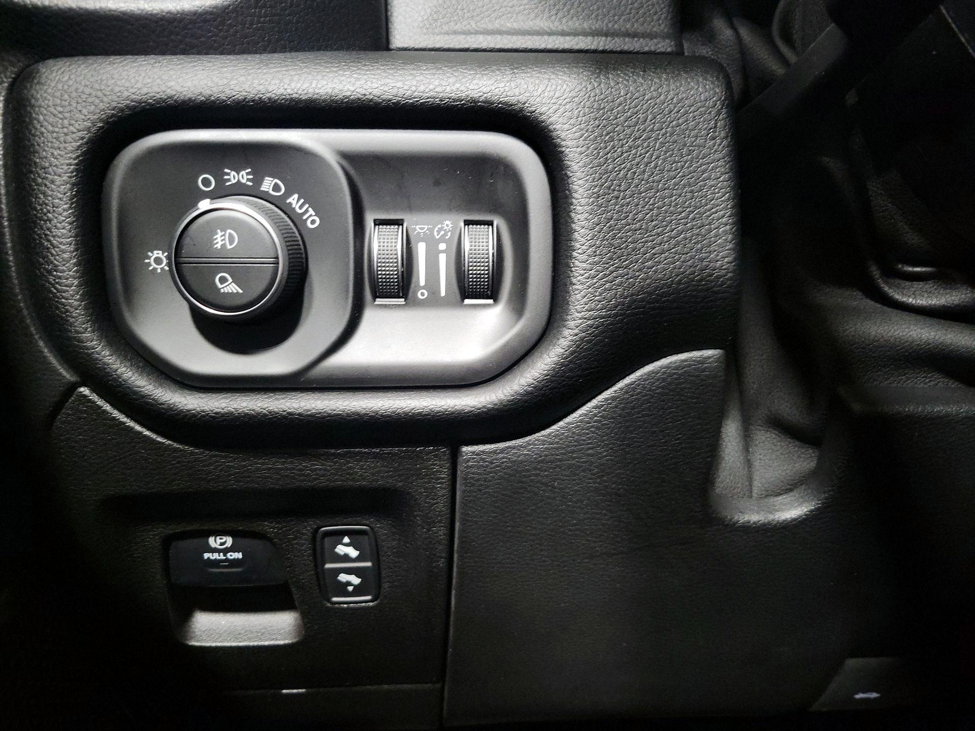 Thumbnail: 2020 RAM 1500 - 13