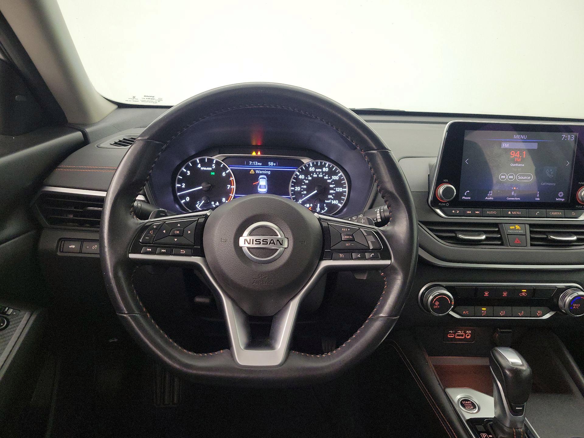 Thumbnail: 2021 Nissan Altima - 10