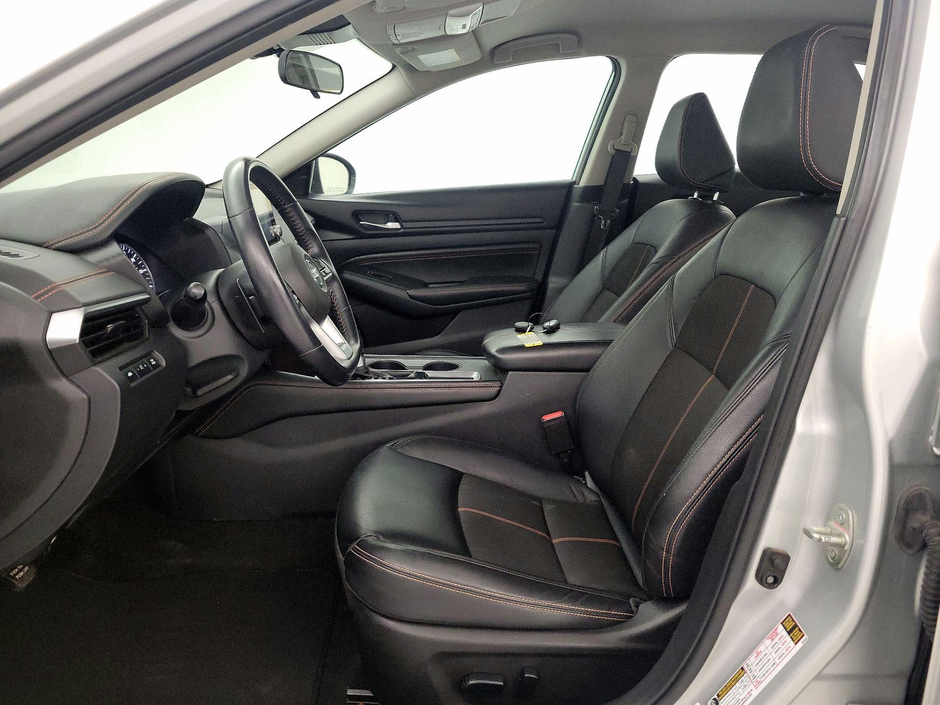 Thumbnail: 2021 Nissan Altima - 11