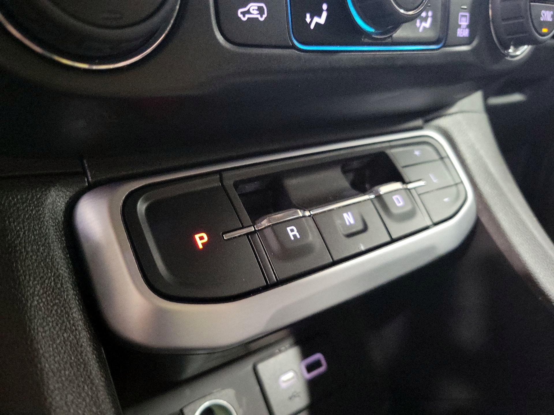 Thumbnail: 2023 GMC Acadia - 17