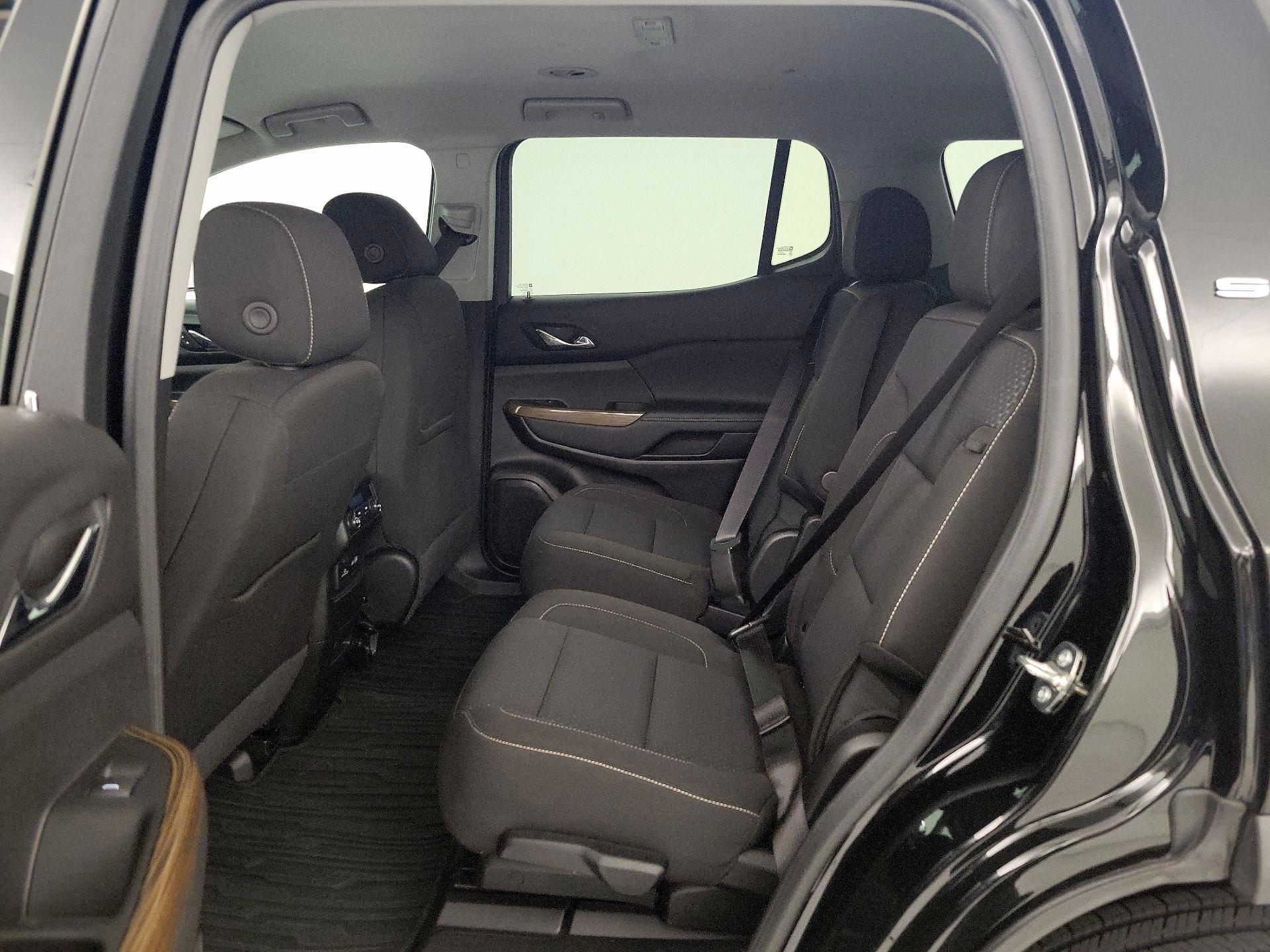 Thumbnail: 2023 GMC Acadia - 18