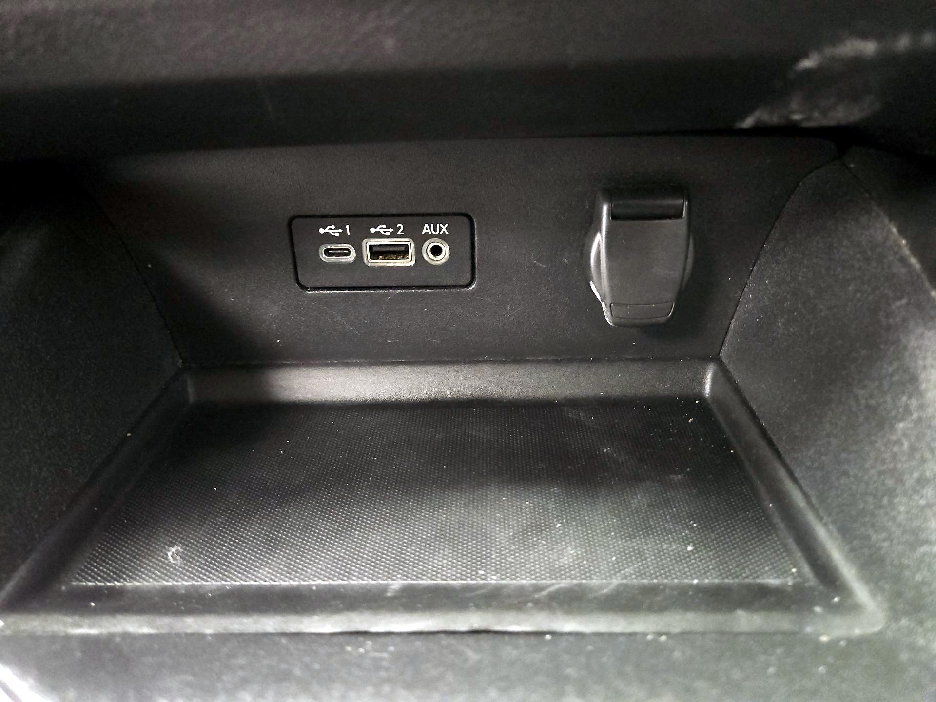 Thumbnail: 2021 Nissan Altima - 18