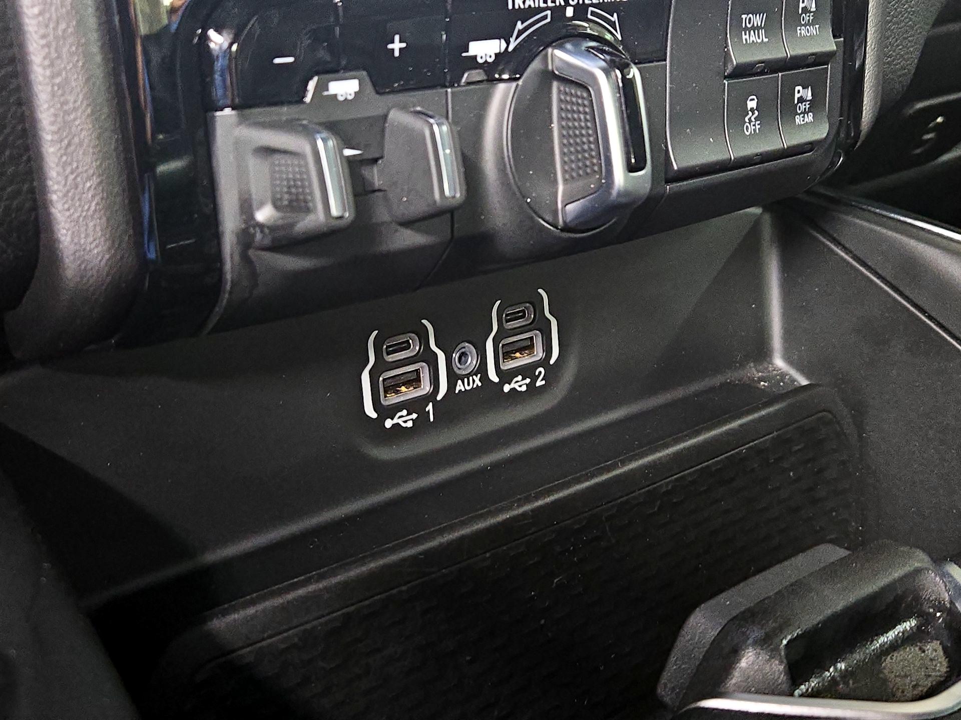 Thumbnail: 2022 RAM 1500 - 19