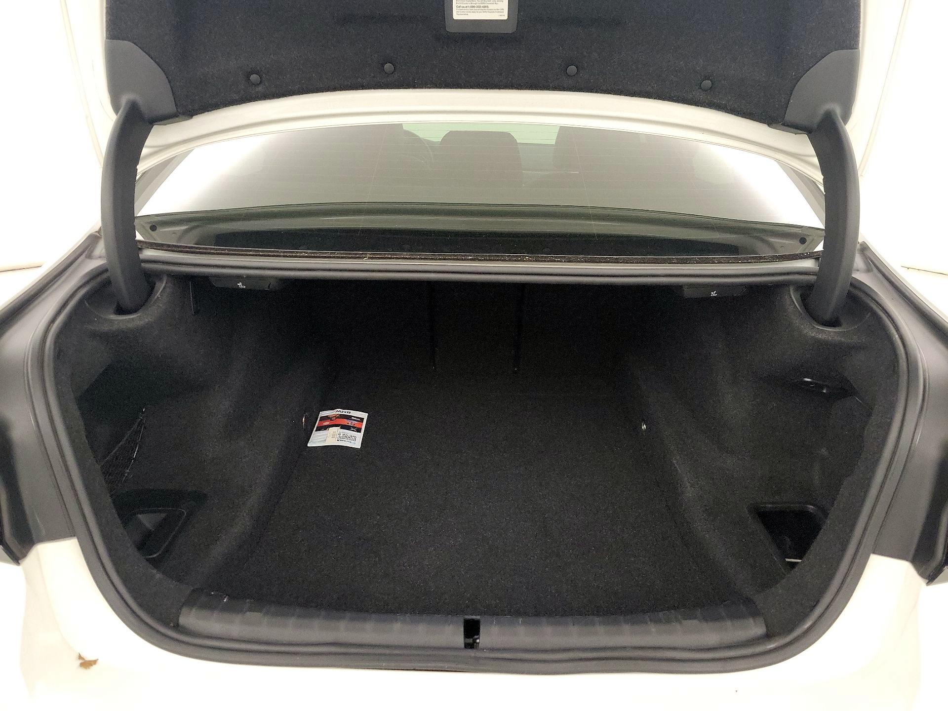 Thumbnail: 2022 BMW 5 Series - 20