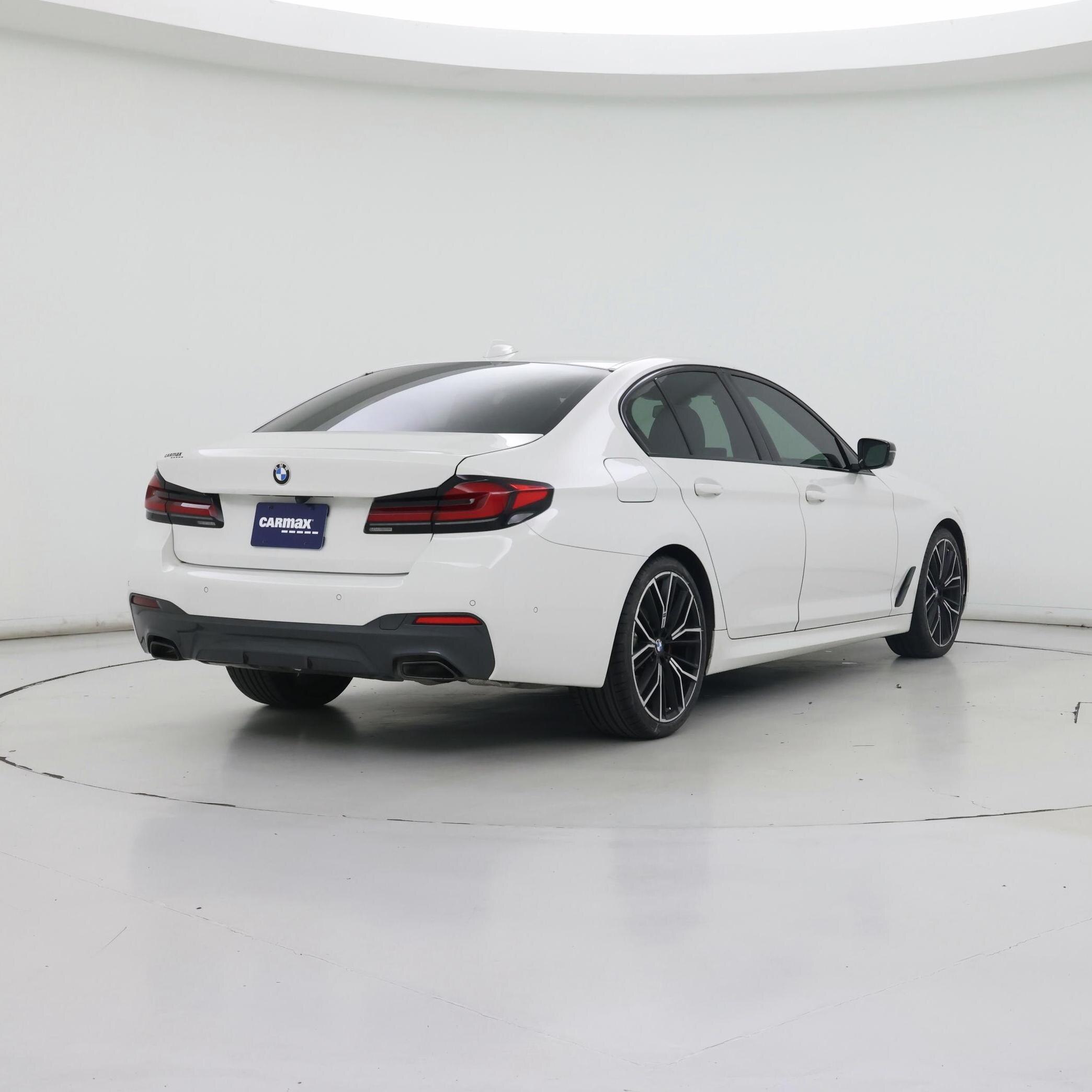 Thumbnail: 2022 BMW 5 Series - 8