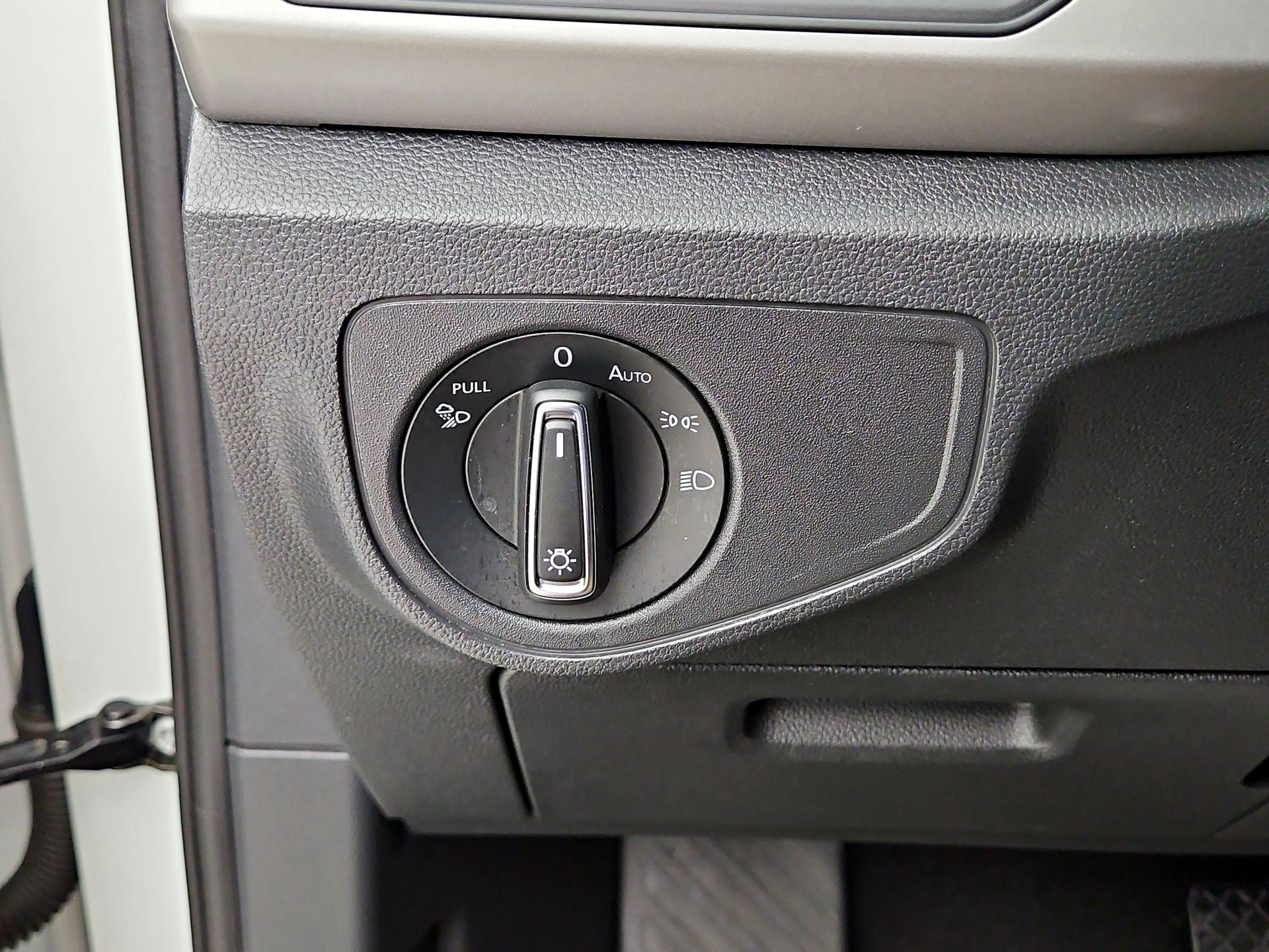 Thumbnail: 2020 Volkswagen Atlas - 13