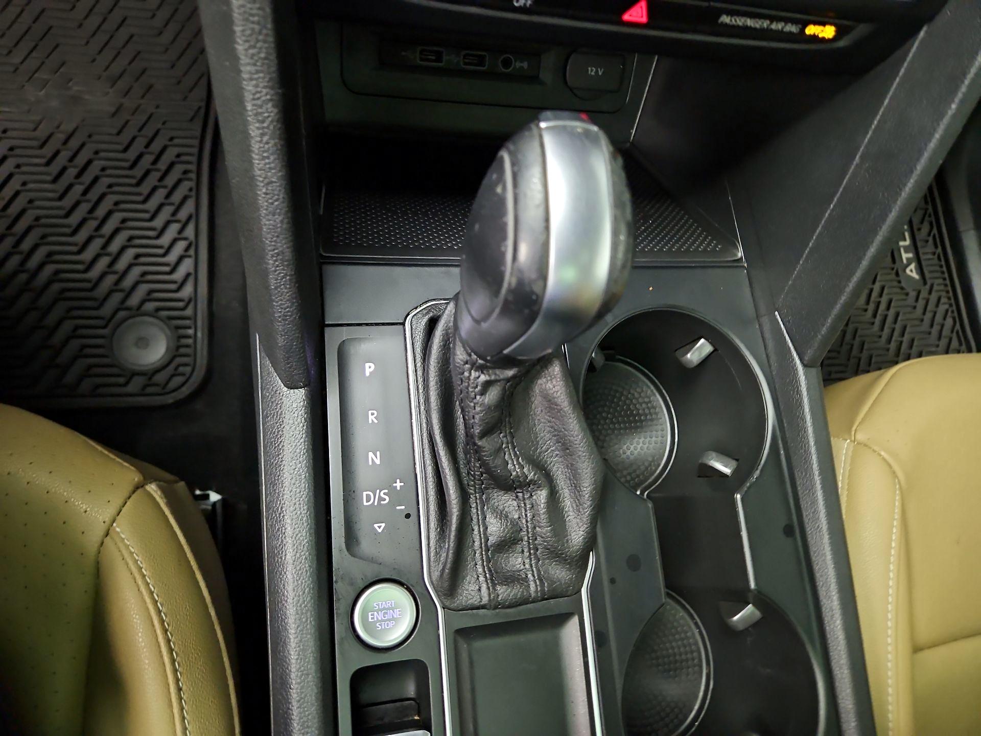 Thumbnail: 2020 Volkswagen Atlas - 17